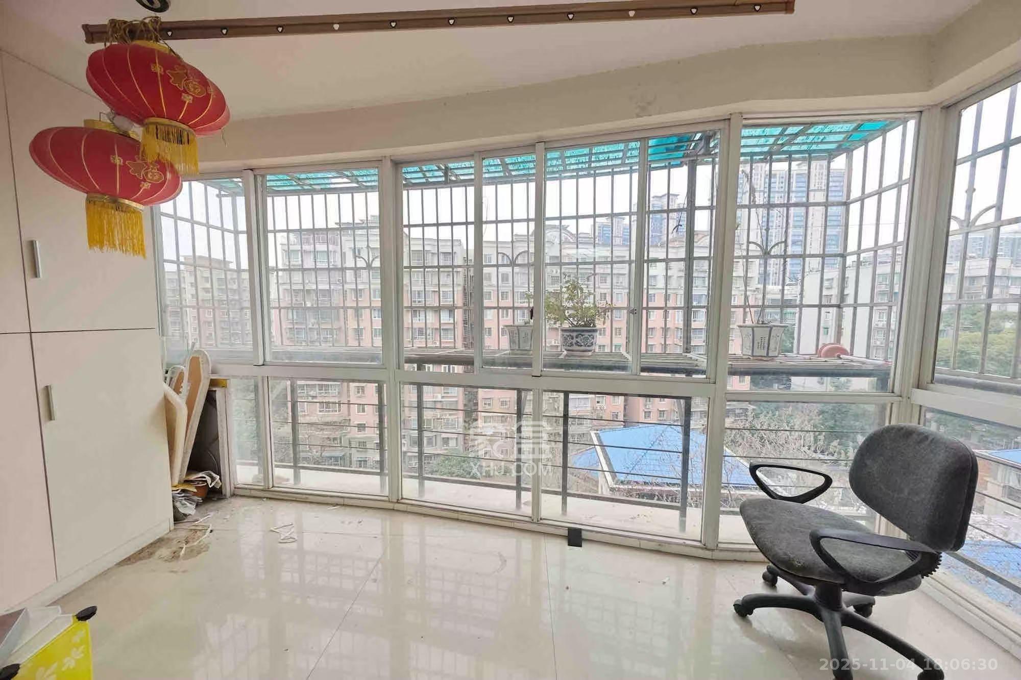 福乐康城 3室2厅2卫 2300.0元/月 福乐康城 3室2厅2卫 2300.0元/月室内图