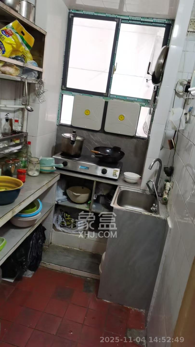 桐荫里社区  1室1厅1卫    1200.0元/月室内图