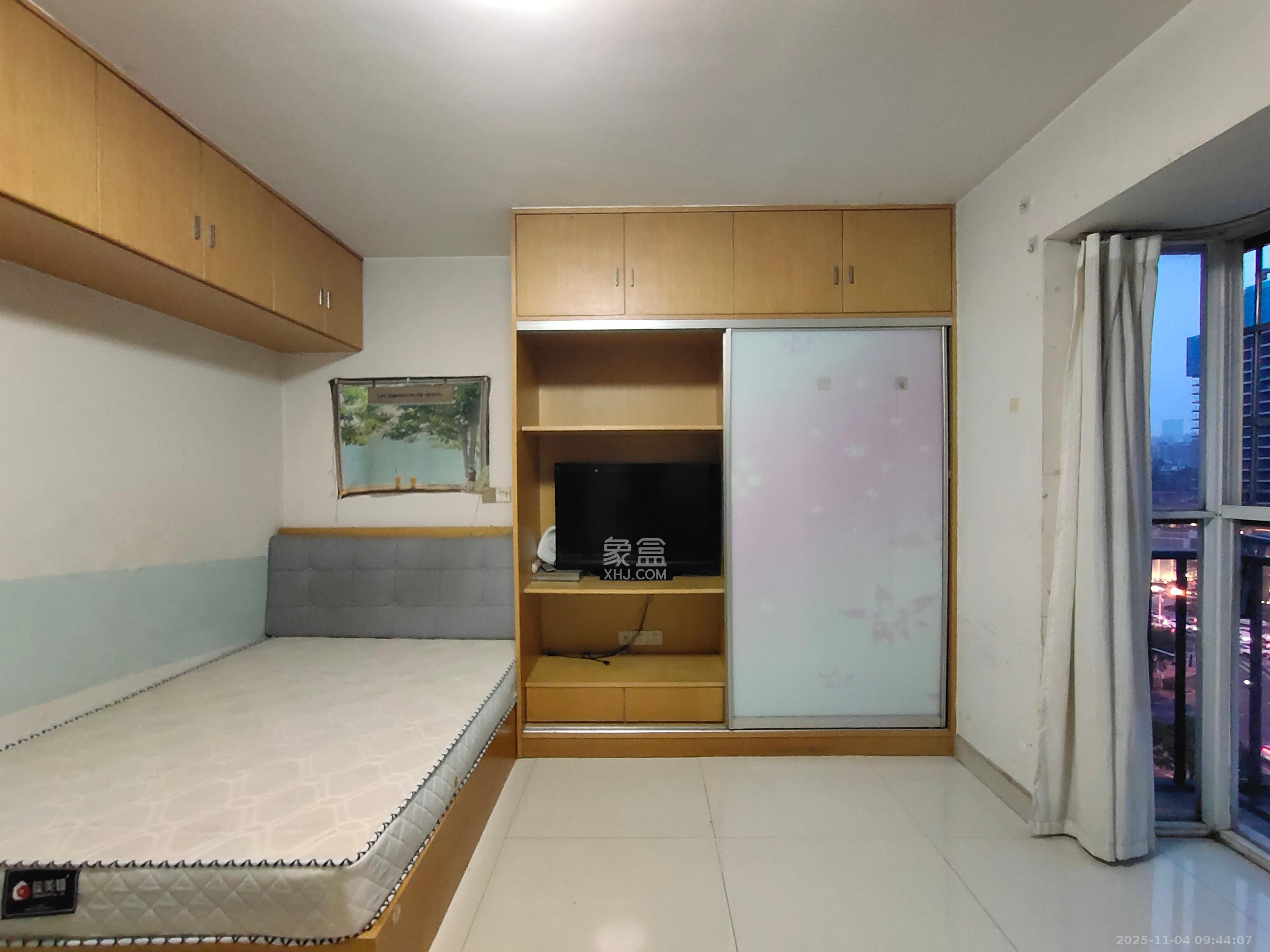 都市馨园 1室1厅1卫 1250.0元/月 都市馨园 1室1厅1卫 1250.0元/月室内图