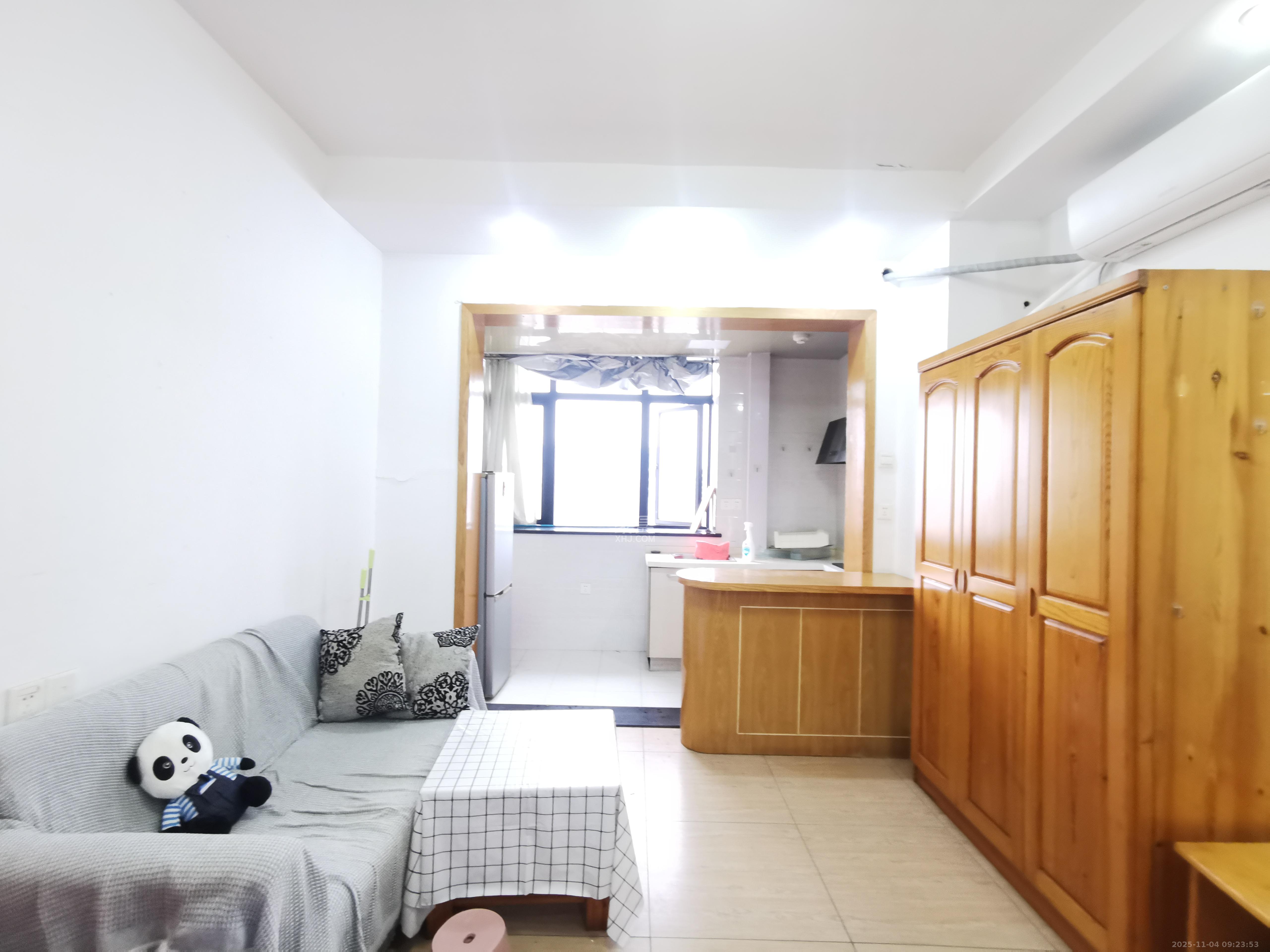 鑫远杰座 1室1厅1卫 1200.0元/月 鑫远杰座 1室1厅1卫 1200.0元/月室内图