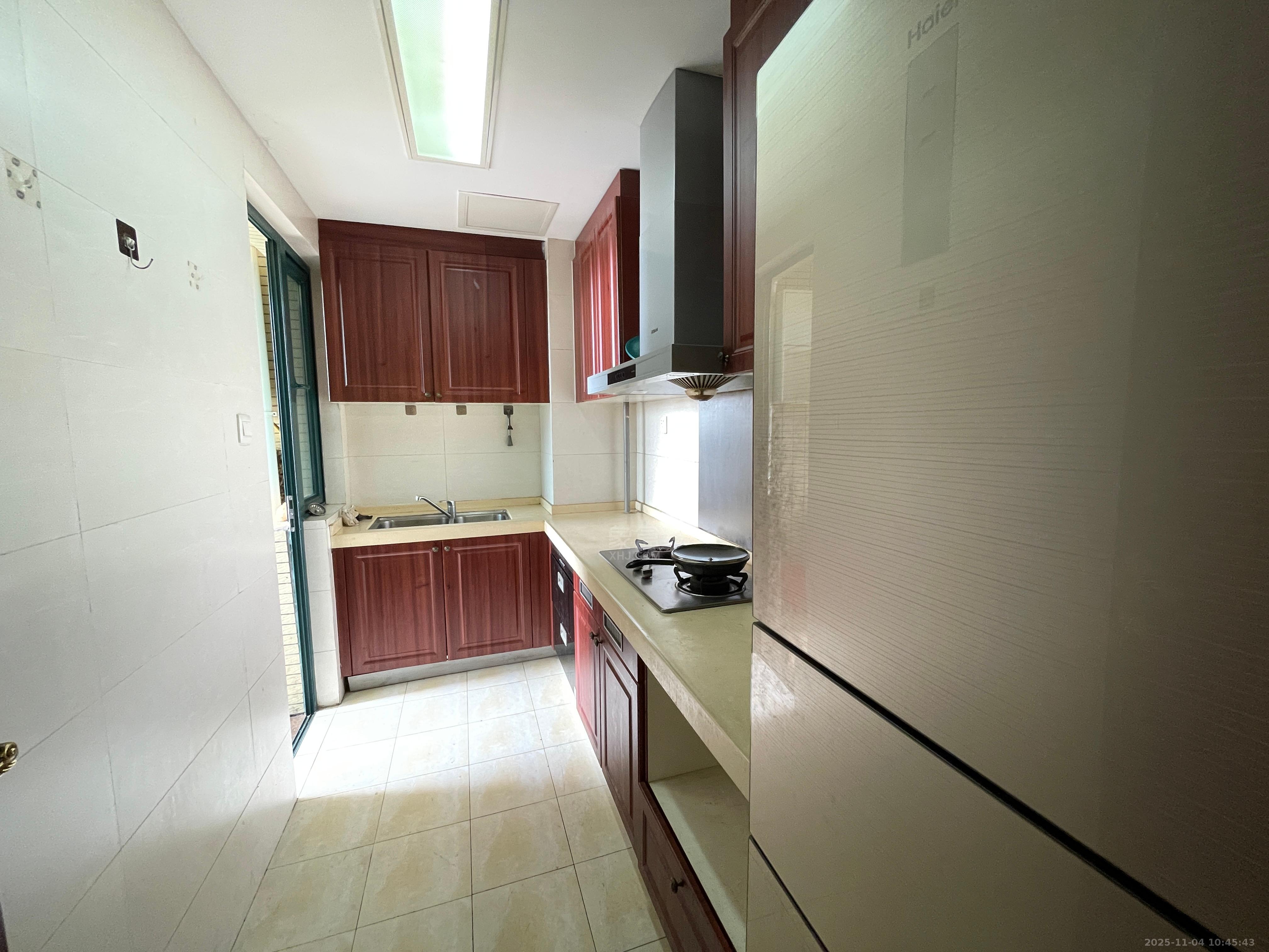 株洲恒大名都  3室2厅2卫    1800.0元/月室内图