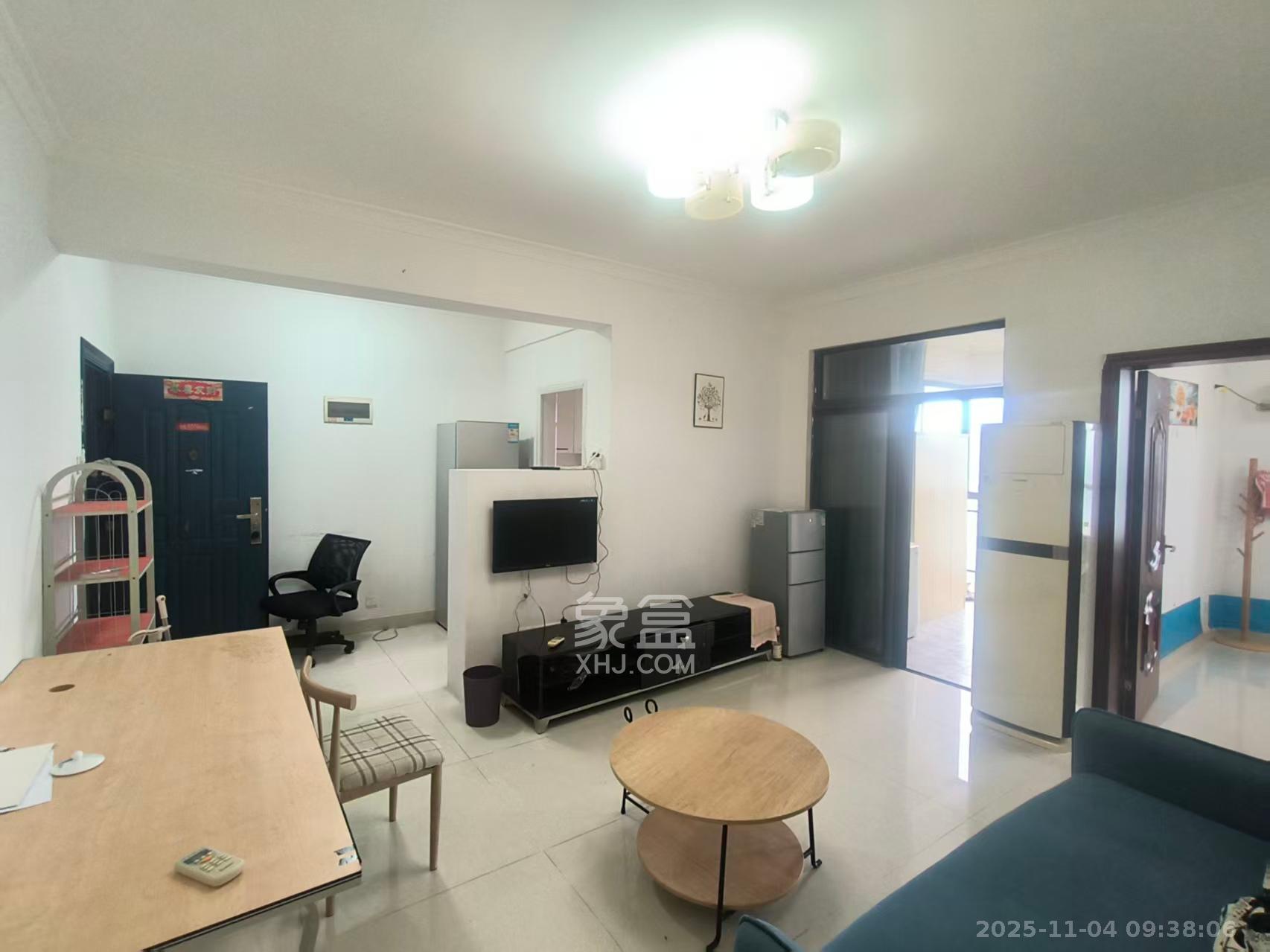 星城书香苑（星城书院)  1室1厅1卫    2700.0元/月