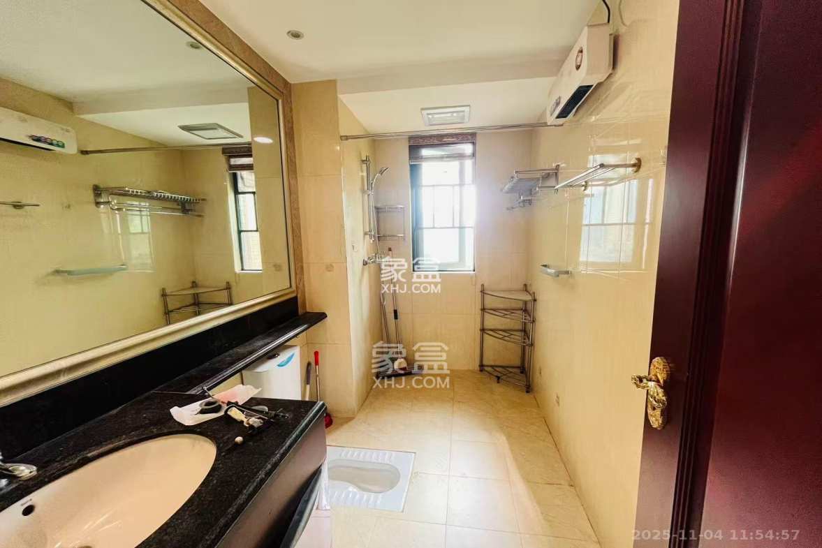 恒大御景湾 3室2厅1卫 3200.0元/月 恒大御景湾 3室2厅1卫 3200.0元/月室内图