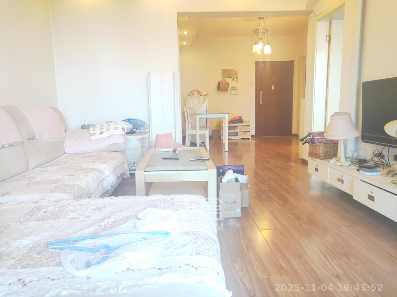 尚城  2室1厅1卫    1700.0元/月