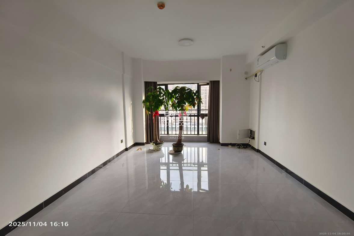 旭辉国际广场(永升商业广场) 1室1厅1卫 1600.0元/月 旭辉国际广场(永升商业广场) 1室1厅1卫 1600.0元/月室内图