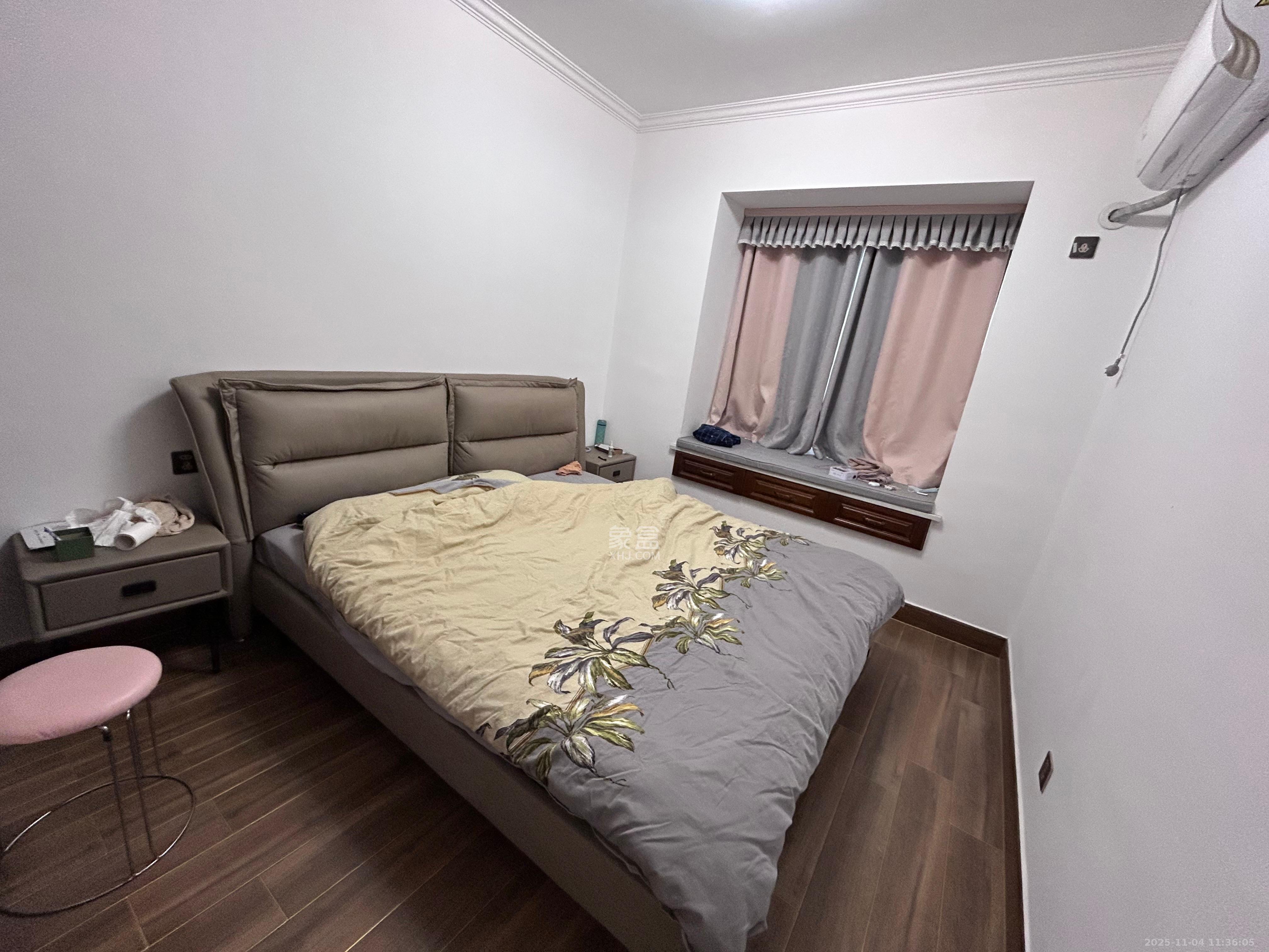 星城春晓 3室2厅2卫 2400.0元/月 星城春晓 3室2厅2卫 2400.0元/月室内图