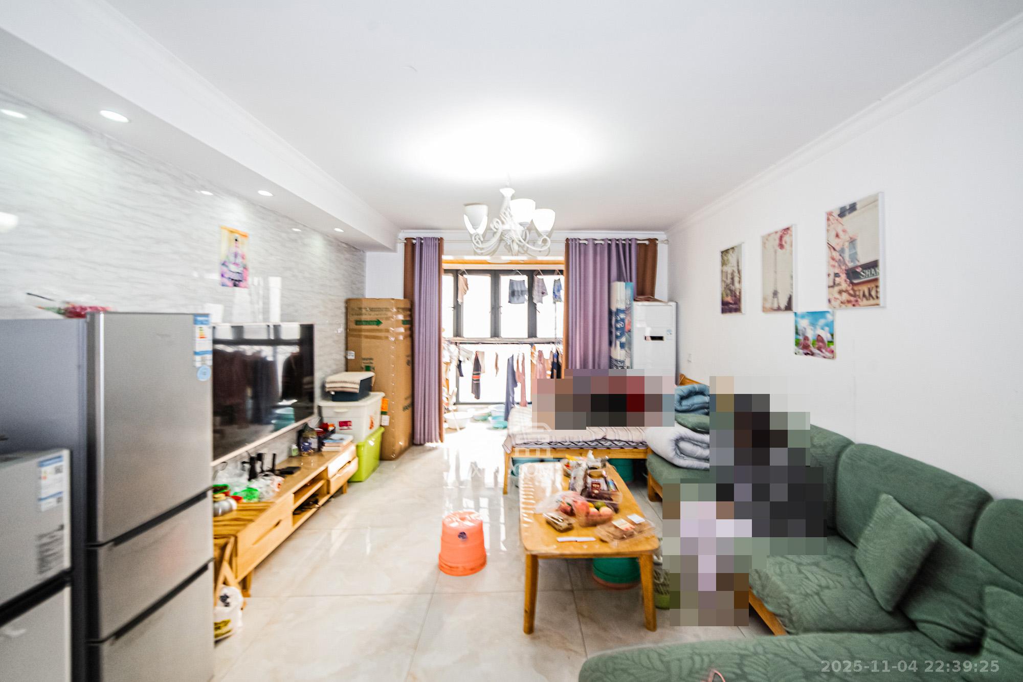 北辰三角洲E4区  4室2厅1卫    166.28万