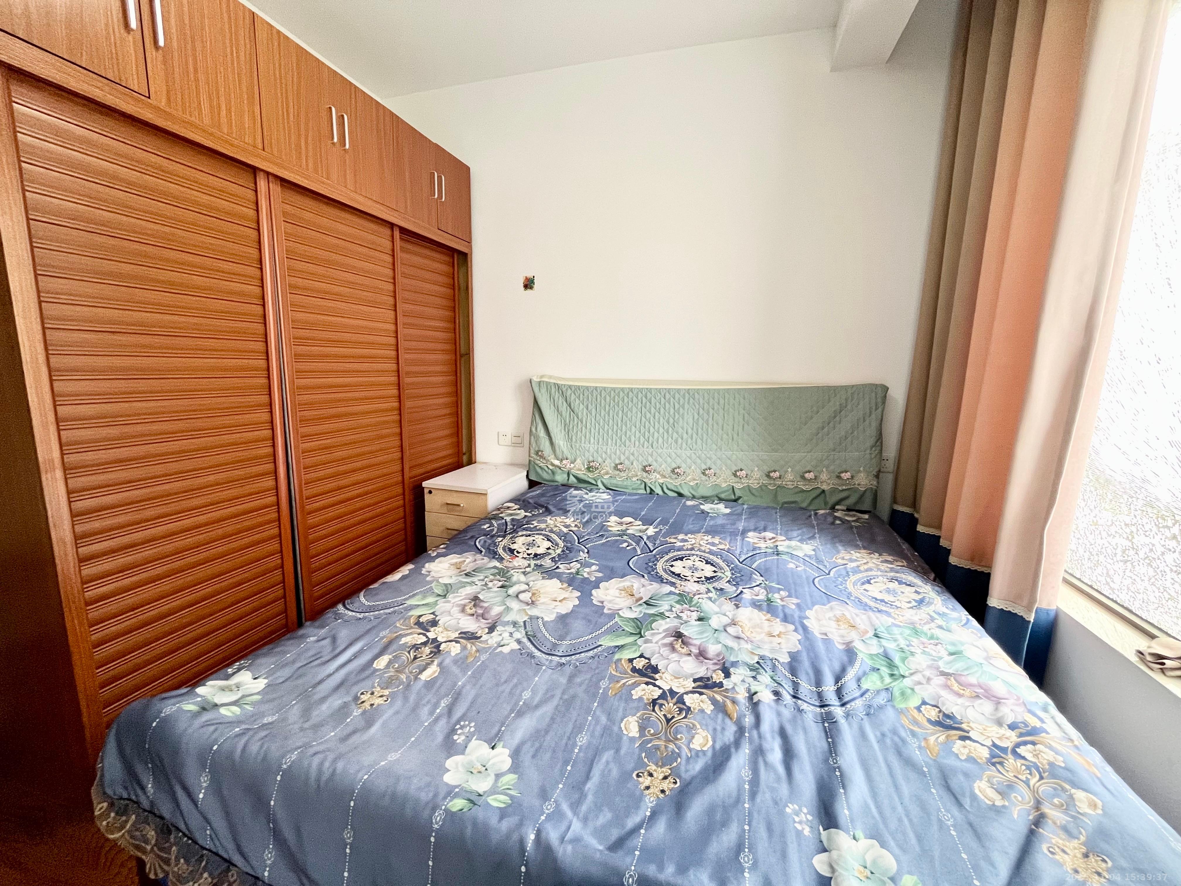 英祥春天  3室2厅1卫    2800.0元/月室内图