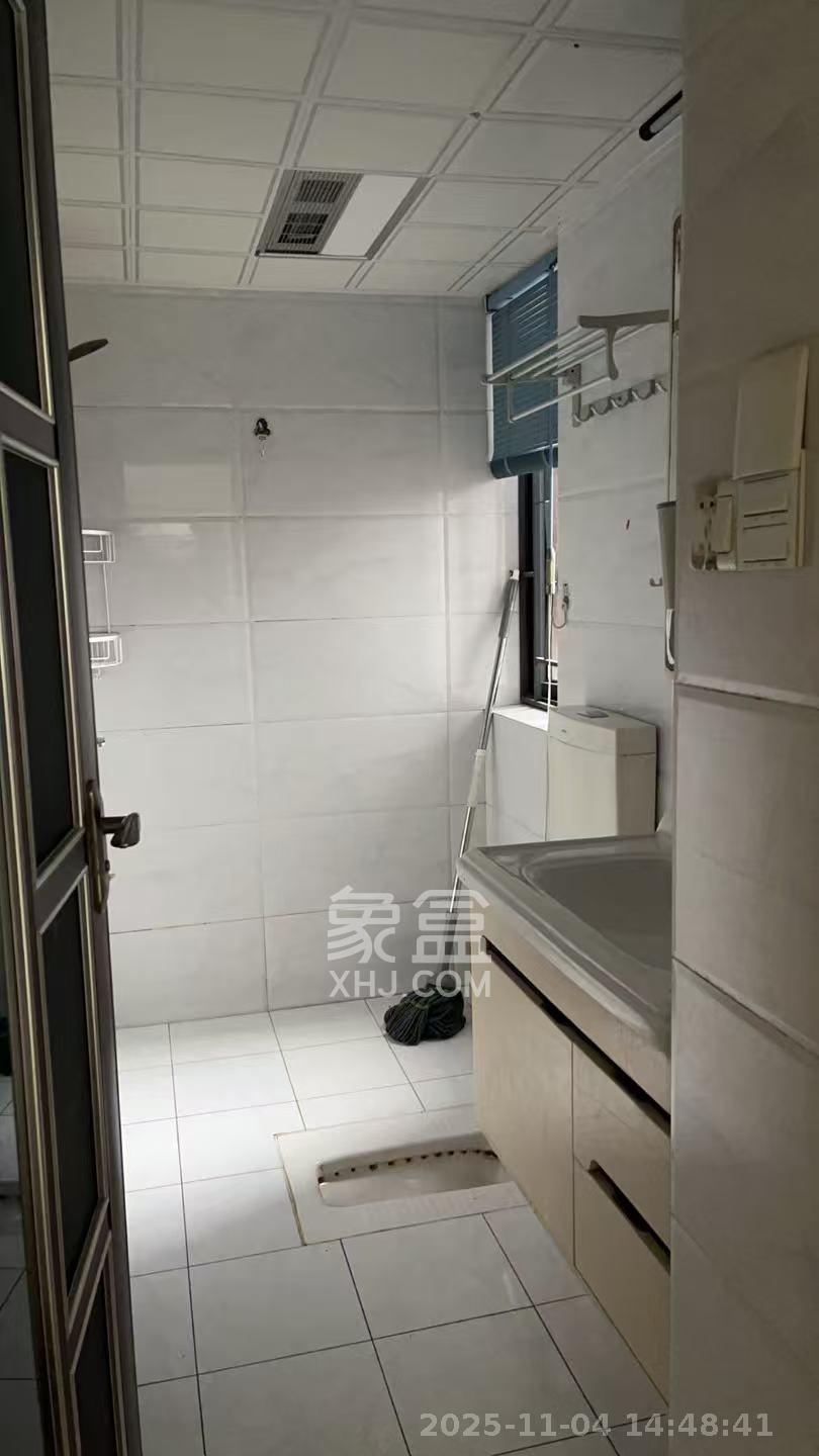 广泰锦苑 4室2厅2卫 3200.0元/月 广泰锦苑 4室2厅2卫 3200.0元/月室内图