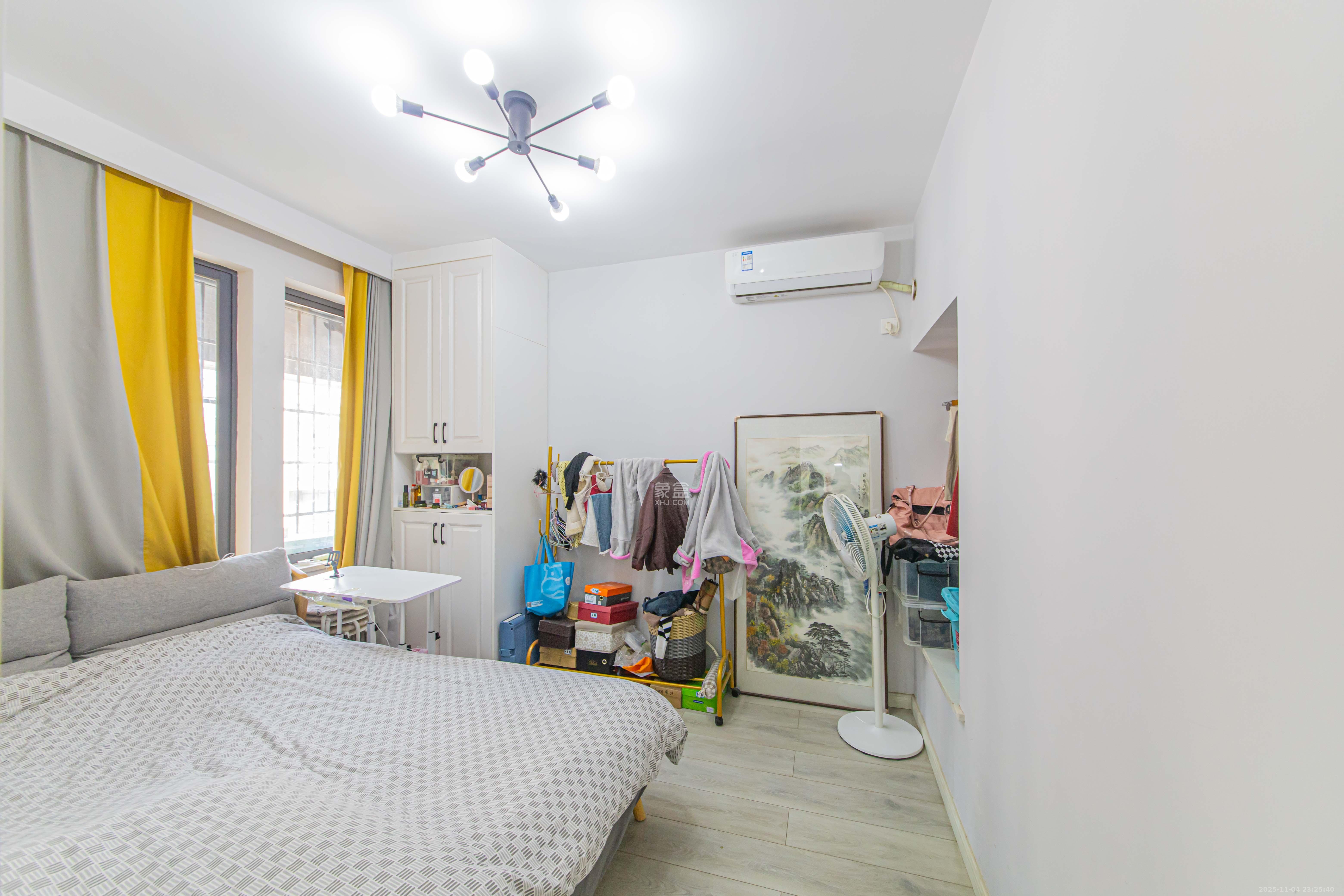 中信文化广场（中信新城二期）  3室2厅1卫    80.0万卧室