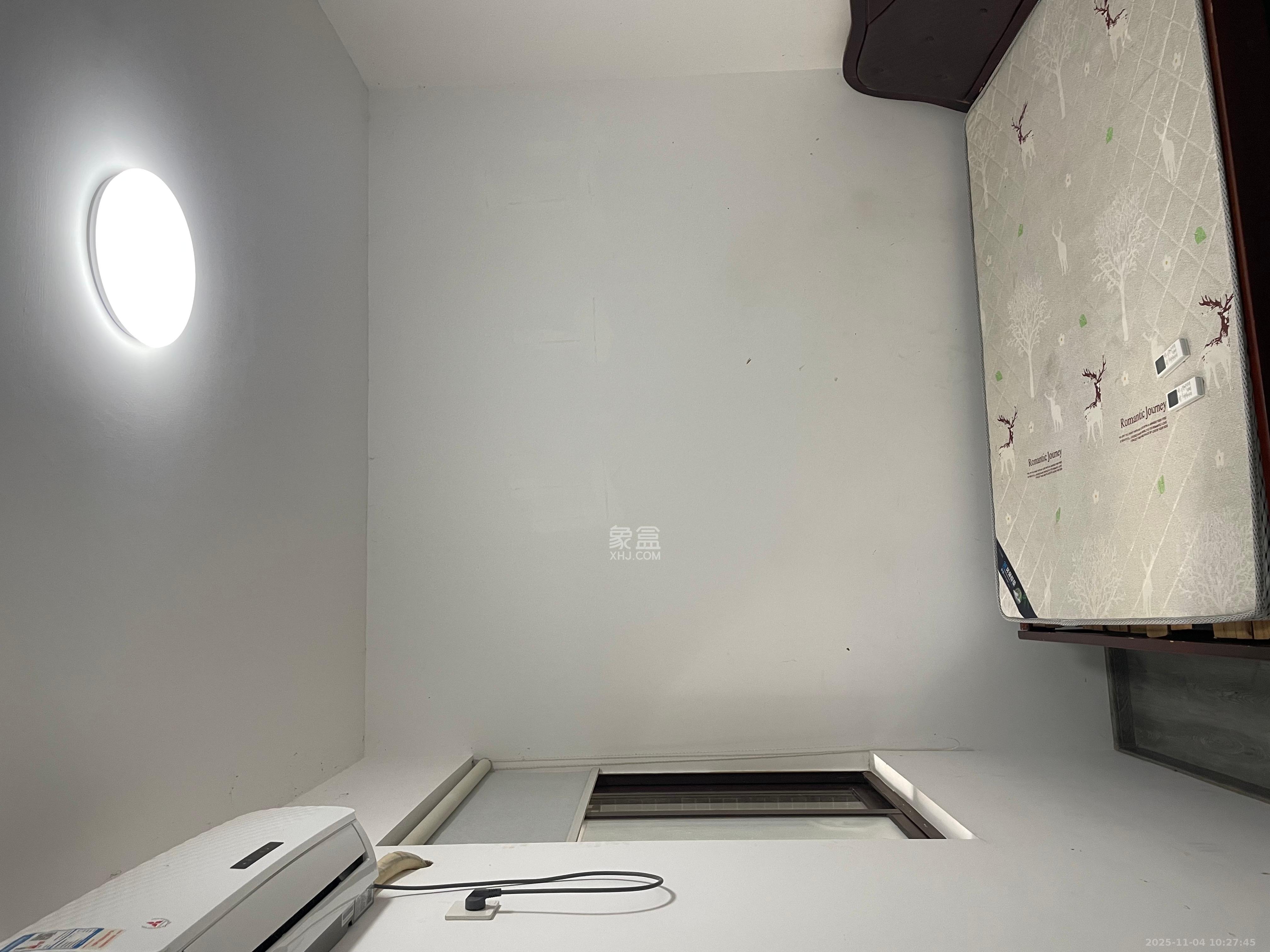 盛景谷山里  2室1厅1卫    1600.0元/月室内图