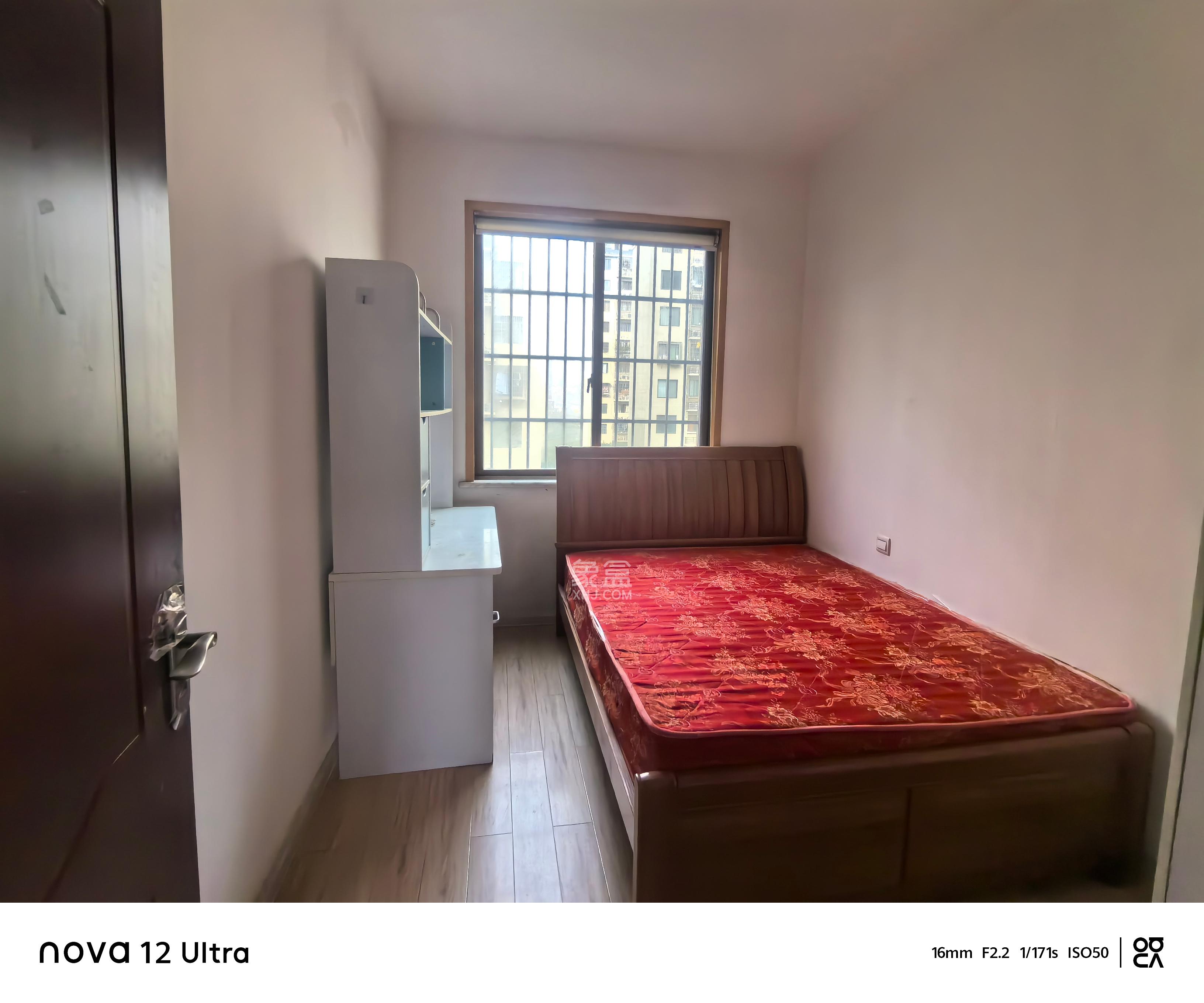 湘核佳苑 3室2厅1卫 2000.0元/月 湘核佳苑 3室2厅1卫 2000.0元/月室内图