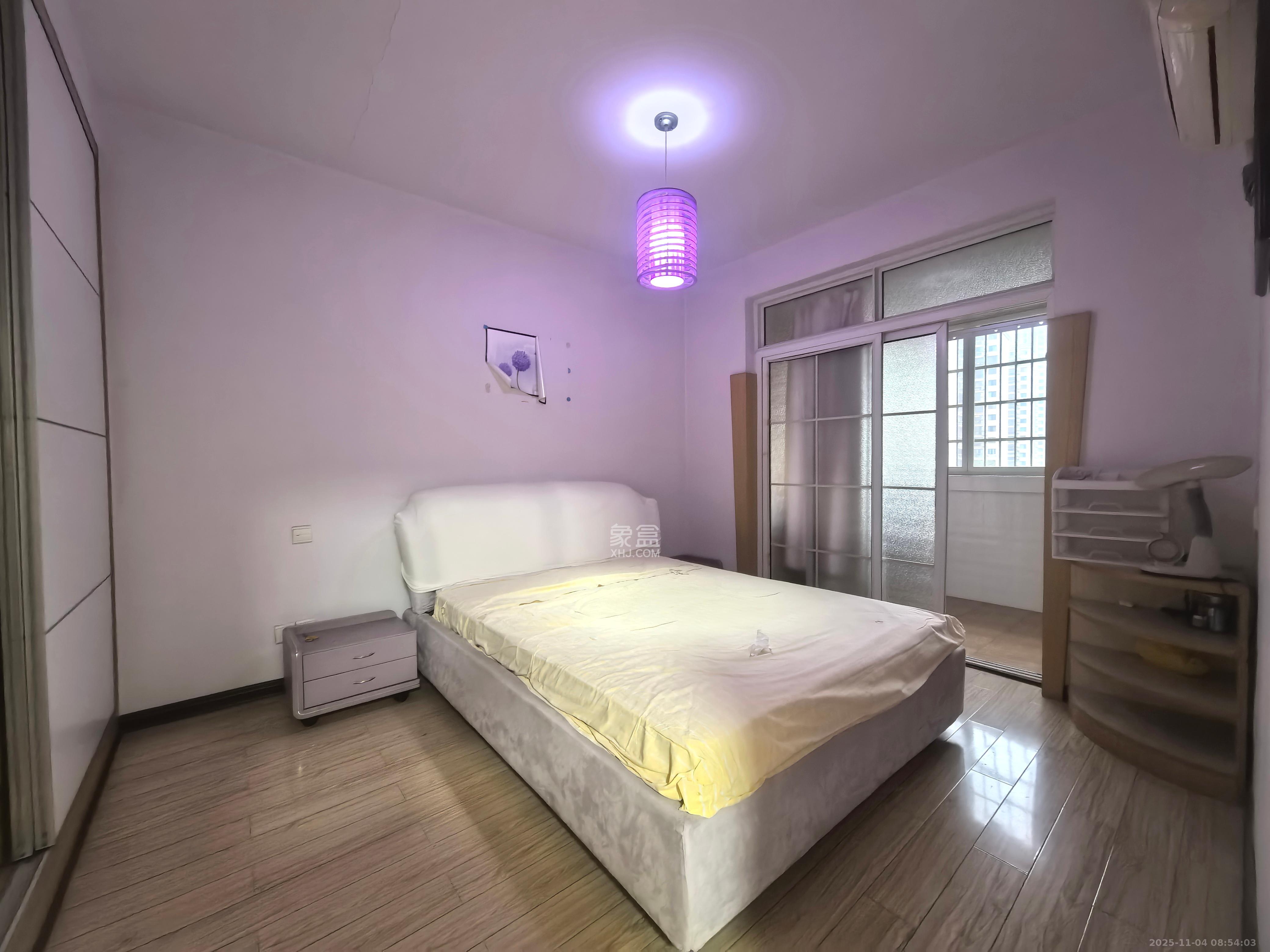 德润园 2室2厅1卫 1850.0元/月 德润园 2室2厅1卫 1850.0元/月室内图