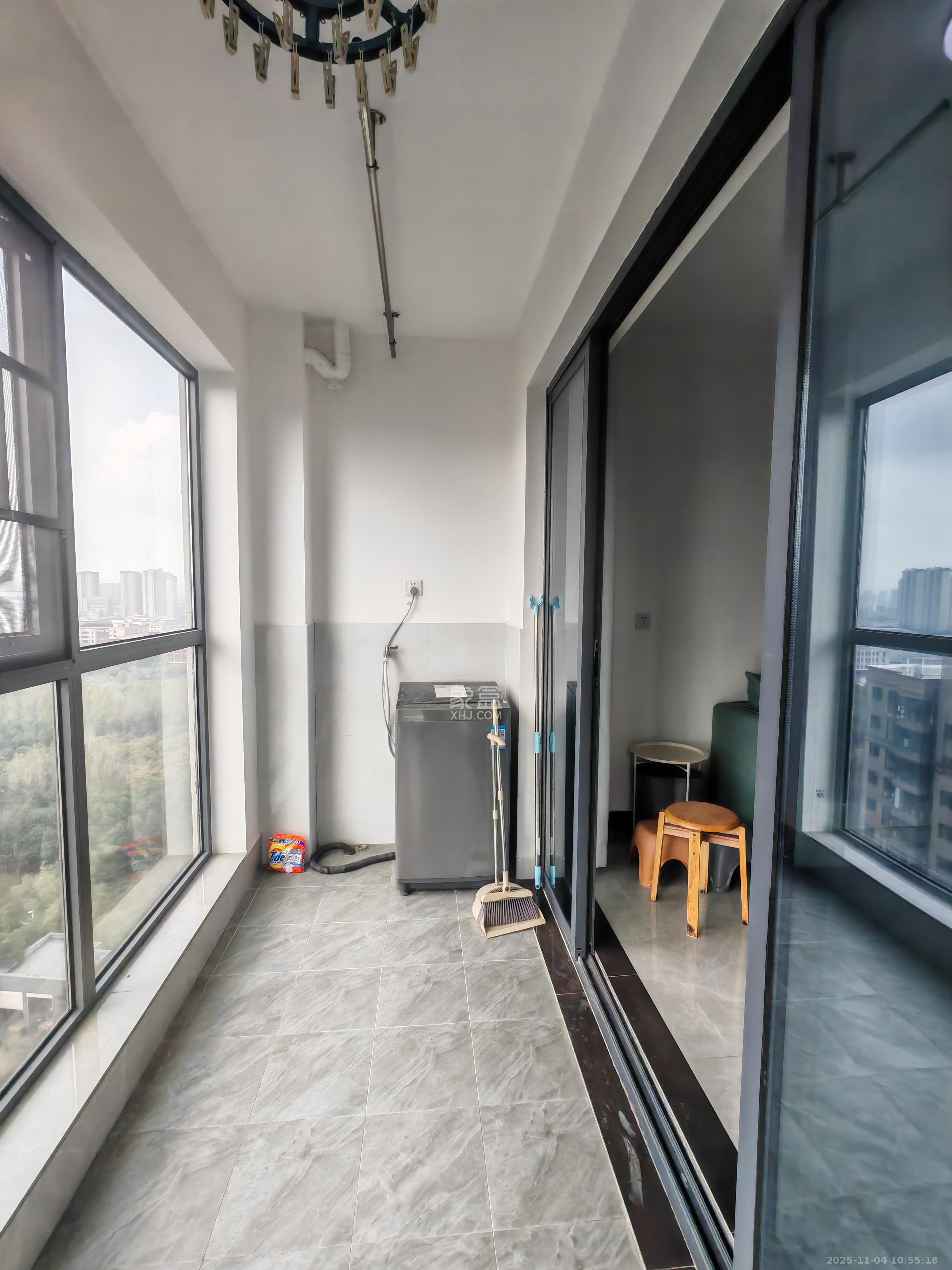 中冶中央公园 1室0厅0卫 2500.0元/月 中冶中央公园 1室0厅0卫 2500.0元/月室内图