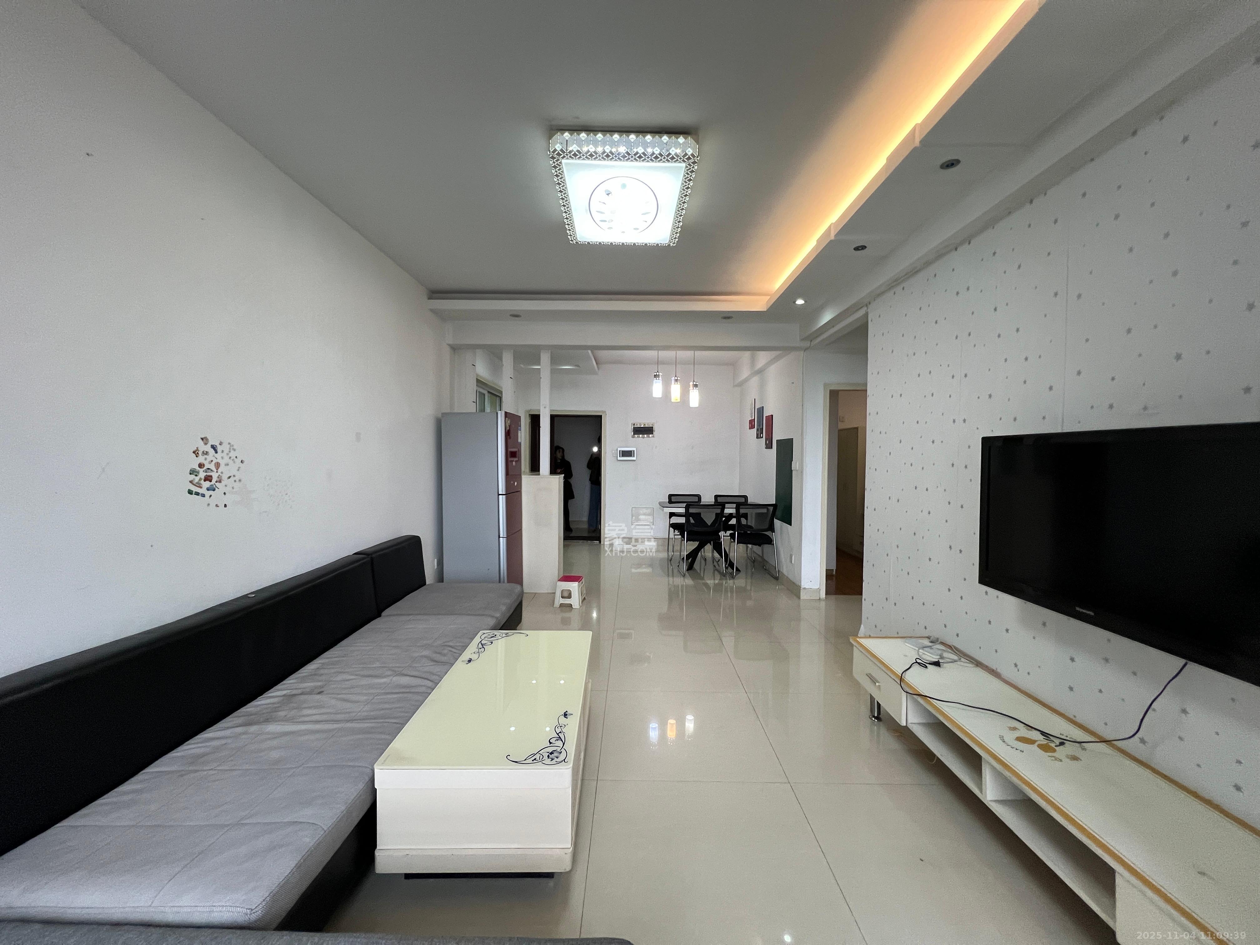 上东辛顿公寓 2室0厅0卫 2200.0元/月 上东辛顿公寓 2室0厅0卫 2200.0元/月室内图