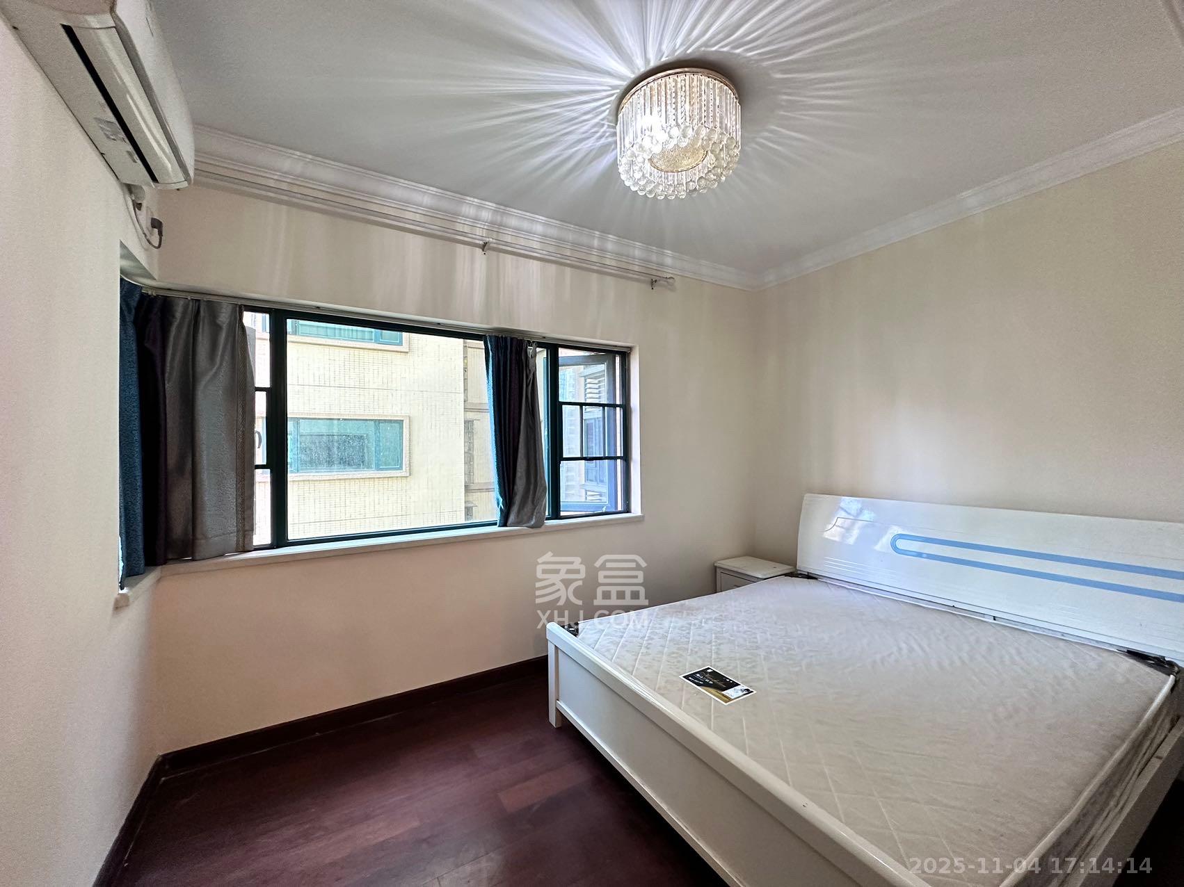 恒大雅苑 3室2厅1卫 2500.0元/月 恒大雅苑 3室2厅1卫 2500.0元/月室内图