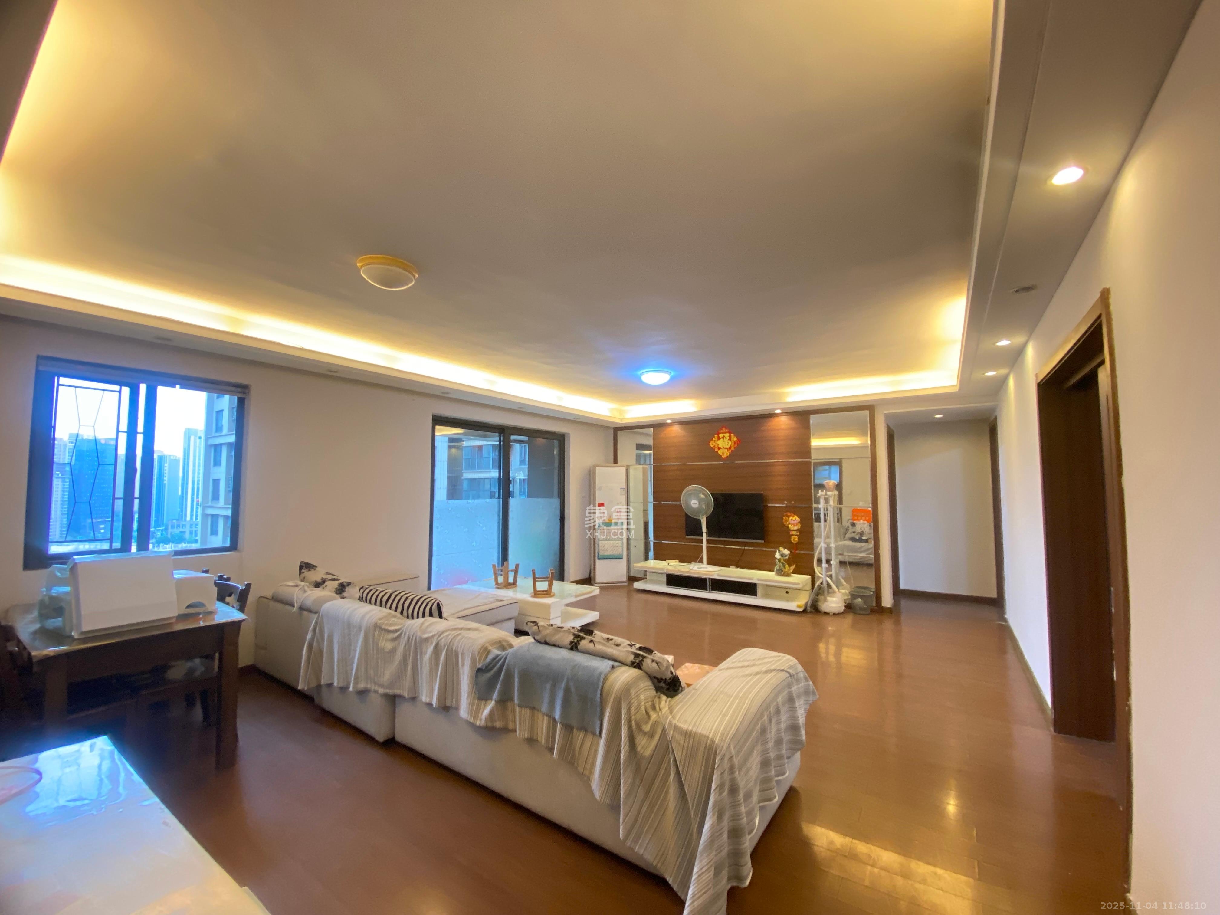 万科金域华府一期 3室1厅1卫 2600.0元/月 万科金域华府一期 3室1厅1卫 2600.0元/月室内图