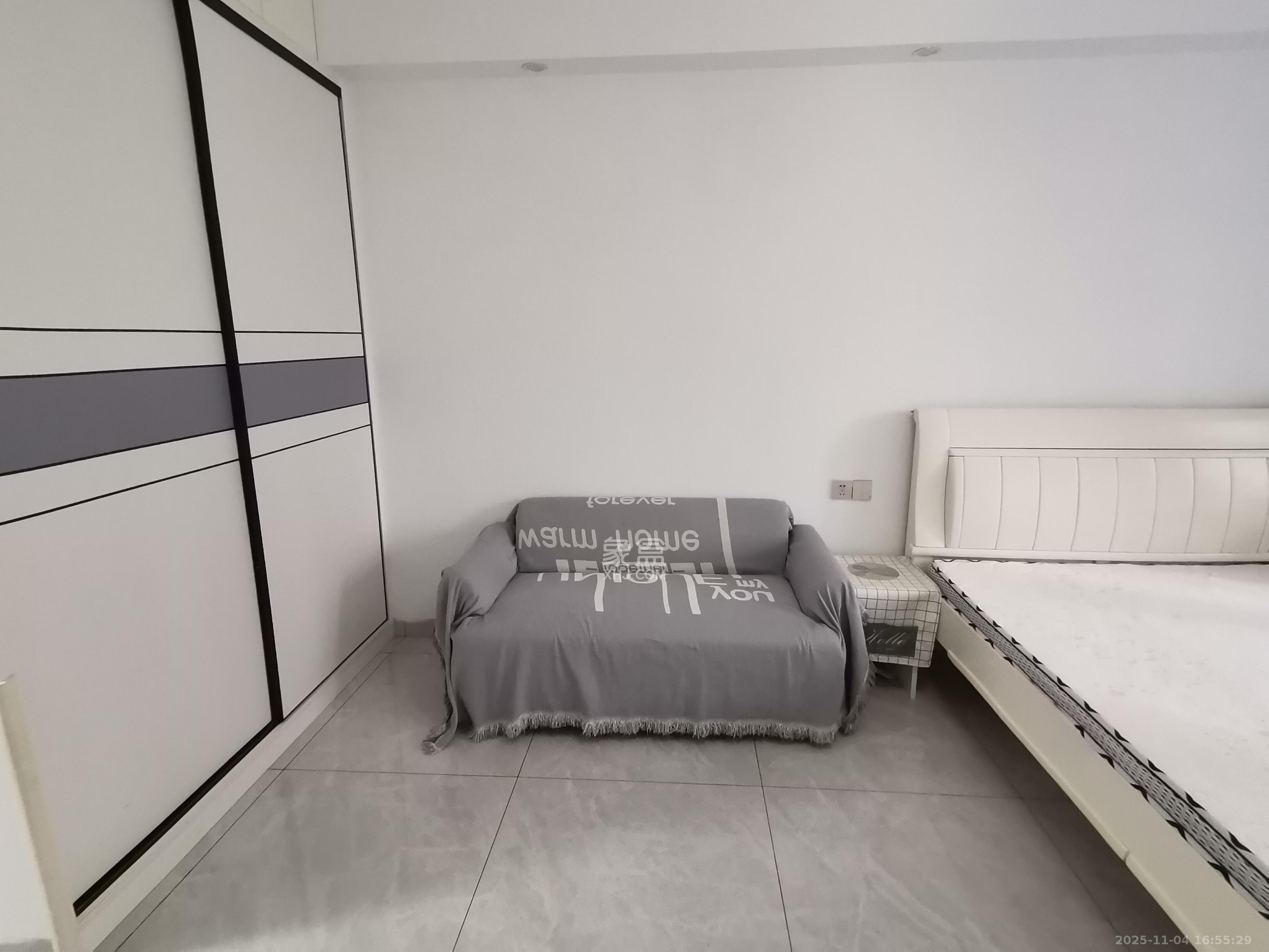 明昇壹城(明昇时代广场)三期 1室1厅1卫 1500.0元/月 明昇壹城(明昇时代广场)三期 1室1厅1卫 1500.0元/月室内图