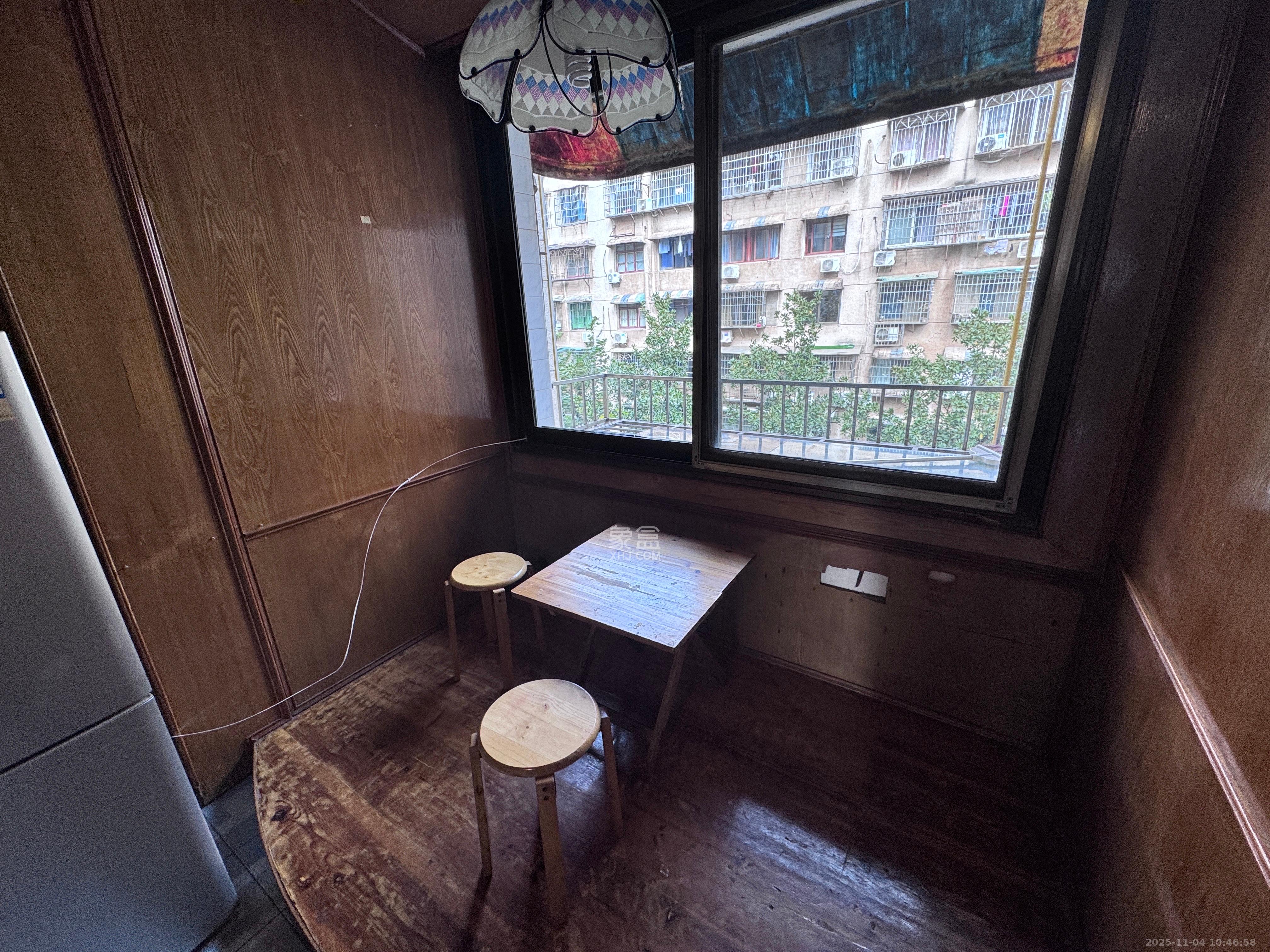 嘉诚小区 2室1厅1卫 1500.0元/月 嘉诚小区 2室1厅1卫 1500.0元/月室内图