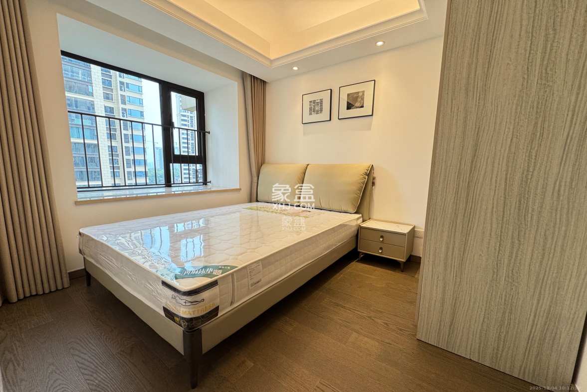 新力铂园(江山云著) 4室1厅2卫 6000.0元/月 新力铂园(江山云著) 4室1厅2卫 6000.0元/月室内图