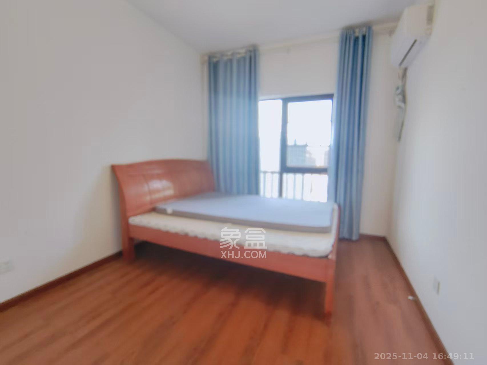 中国铁建洋湖苑  4室2厅2卫    2600.0元/月室内图