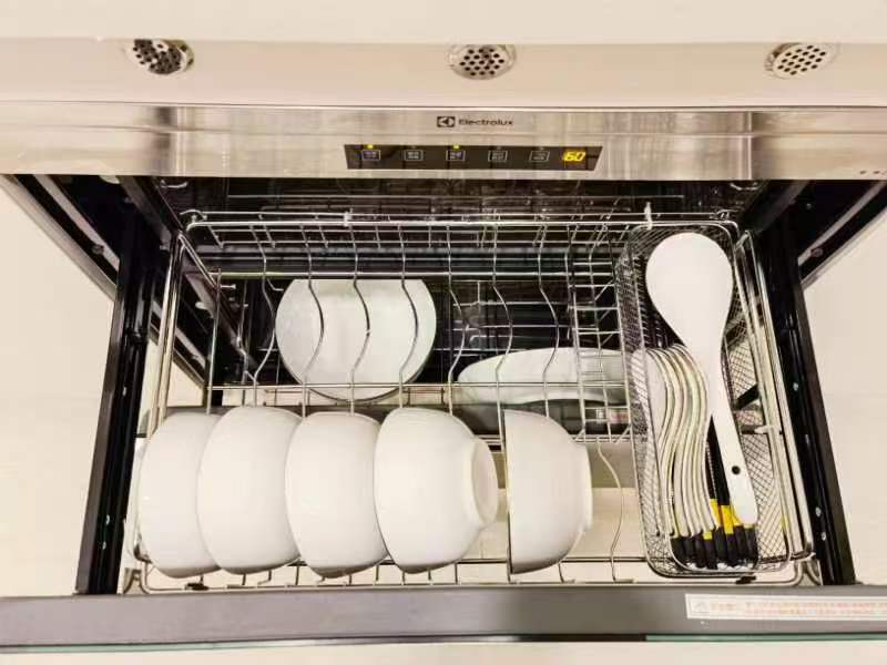 融创观澜湖公园壹号二期 2室1厅1卫 120.0万 融创观澜湖公园壹号二期 2室1厅1卫 120.0万卧室