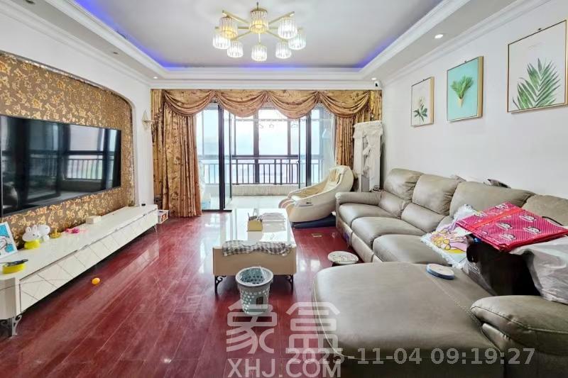 绿城桂花城  3室2厅2卫    3200.0元/月室内图