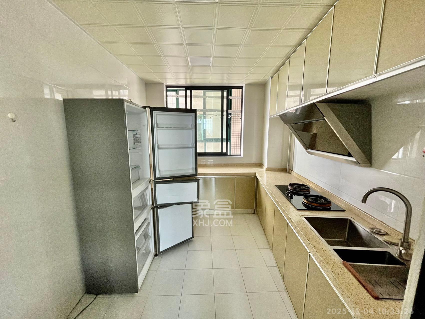 九华富瑶天下  4室2厅2卫    2300.0元/月室内图