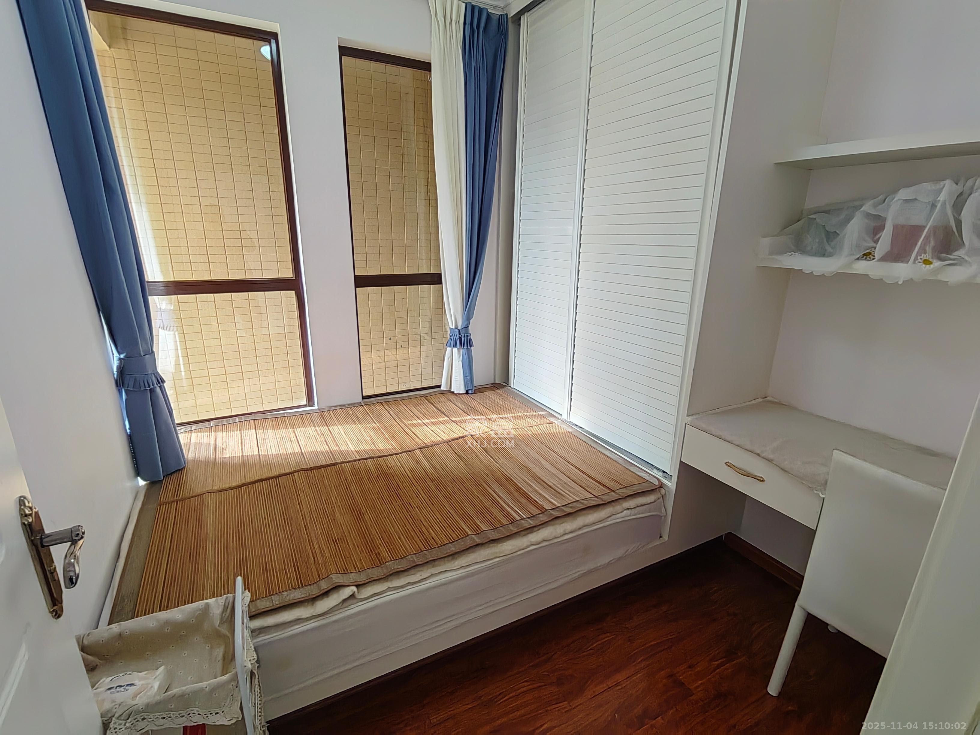 欧莱雅郡 2室1厅1卫 1800.0元/月 欧莱雅郡 2室1厅1卫 1800.0元/月室内图