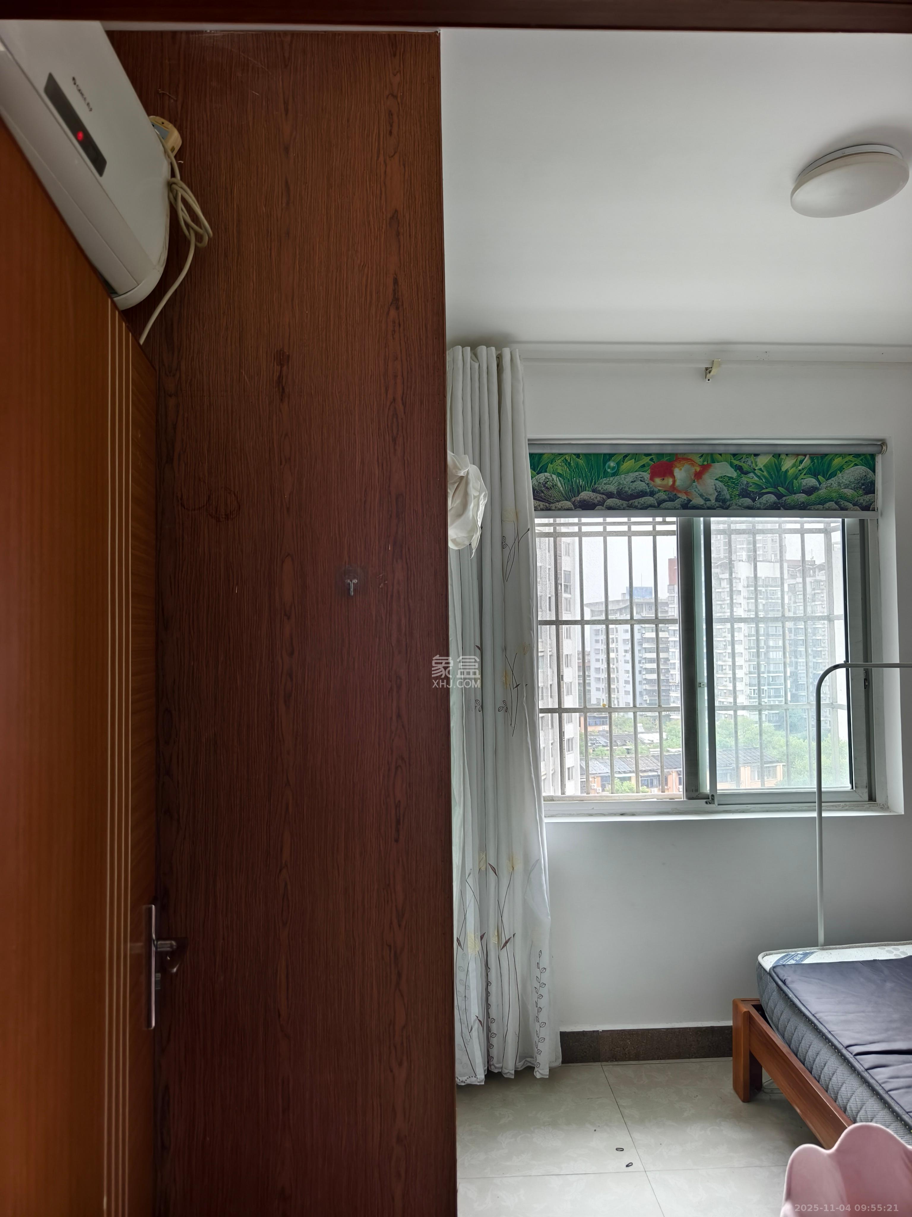 华韵07 1室1厅1卫 2000.0元/月 华韵07 1室1厅1卫 2000.0元/月室内图