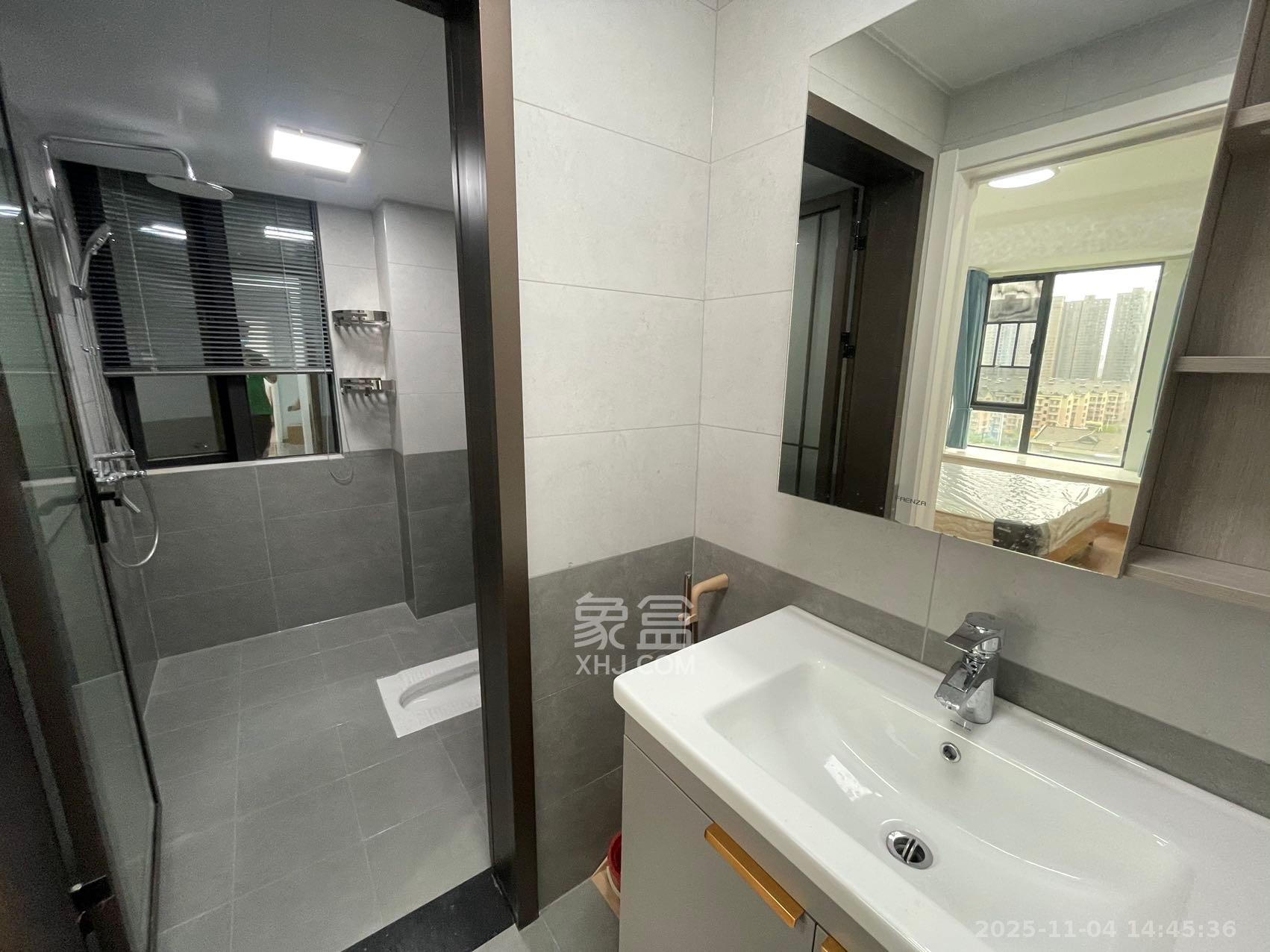 长房白沙湾  2室2厅2卫    2800.0元/月室内图