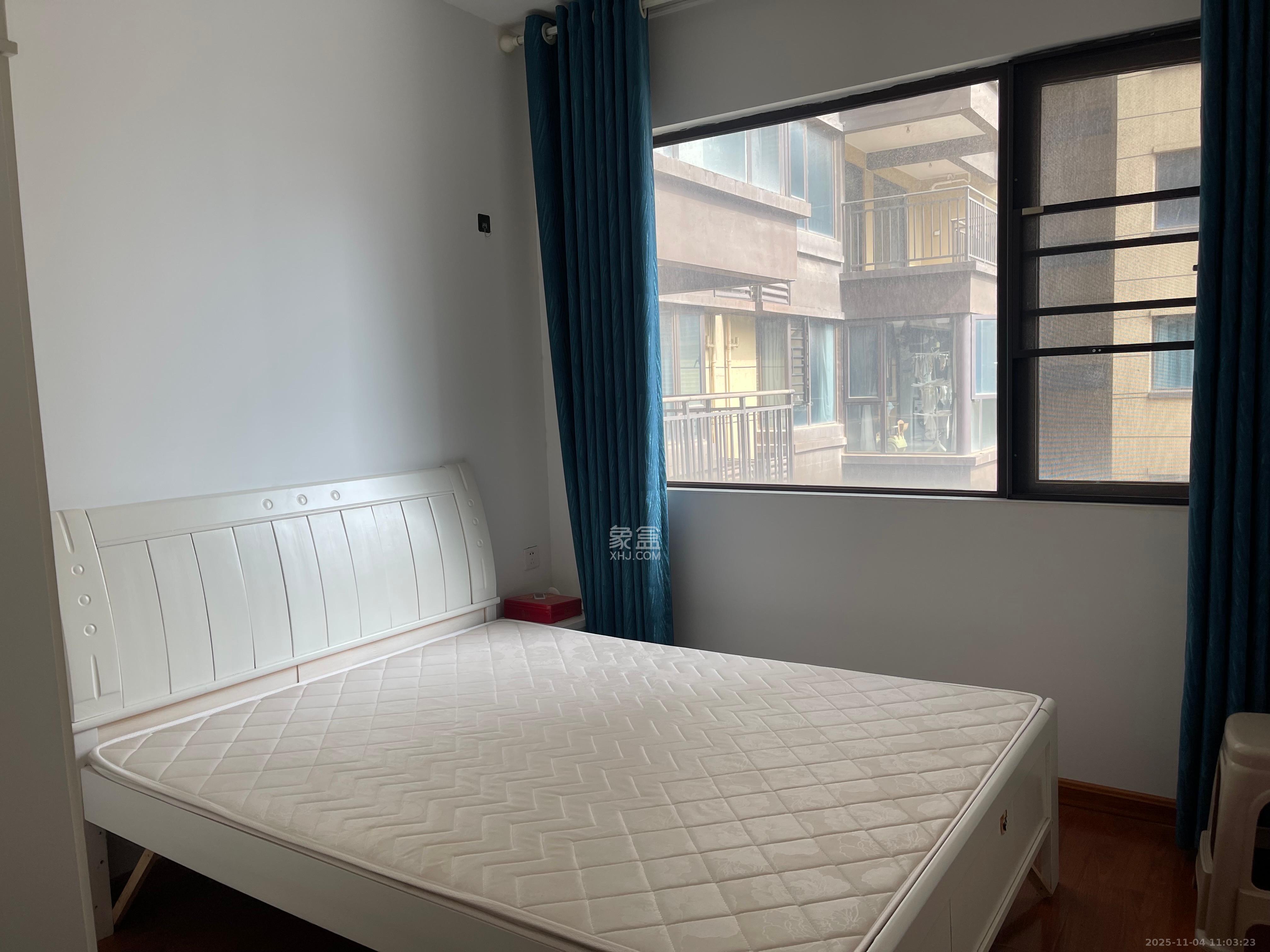 保利城（中航城国际社区、郡原美村）  3室2厅2卫    2600.0元/月室内图