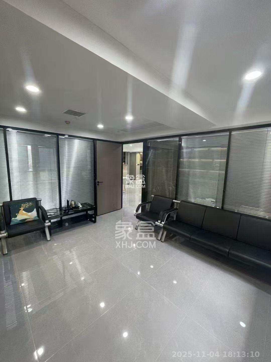 荣悦台 1室0厅0卫 2800.0元/月 荣悦台 1室0厅0卫 2800.0元/月室内图