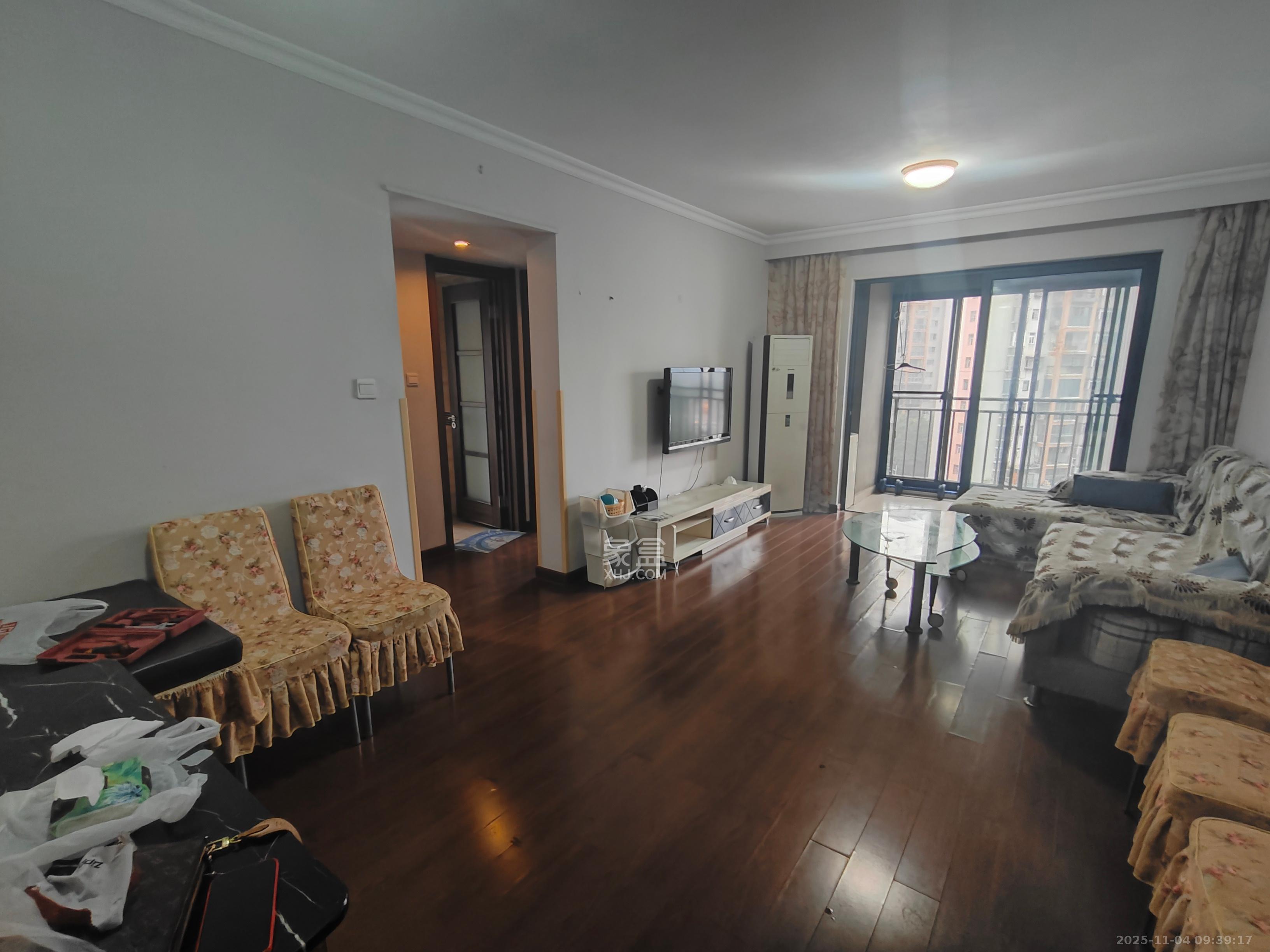 万科城市花园  2室1厅1卫    1850.0元/月室内图