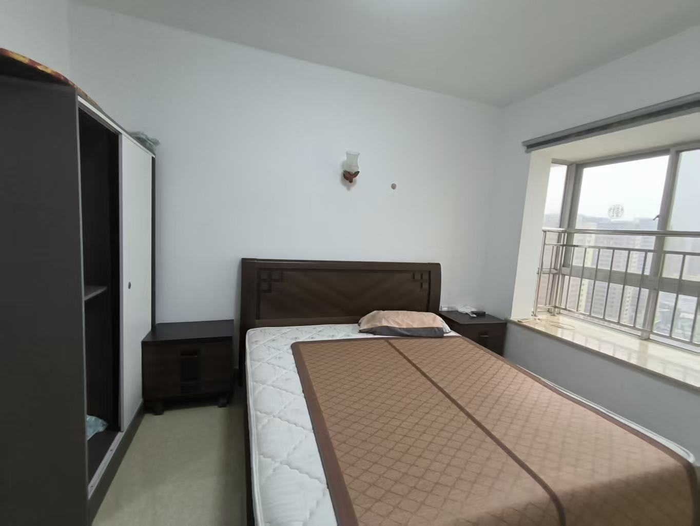 谐安花园 3室1厅1卫 89.0万 谐安花园 3室1厅1卫 89.0万客厅