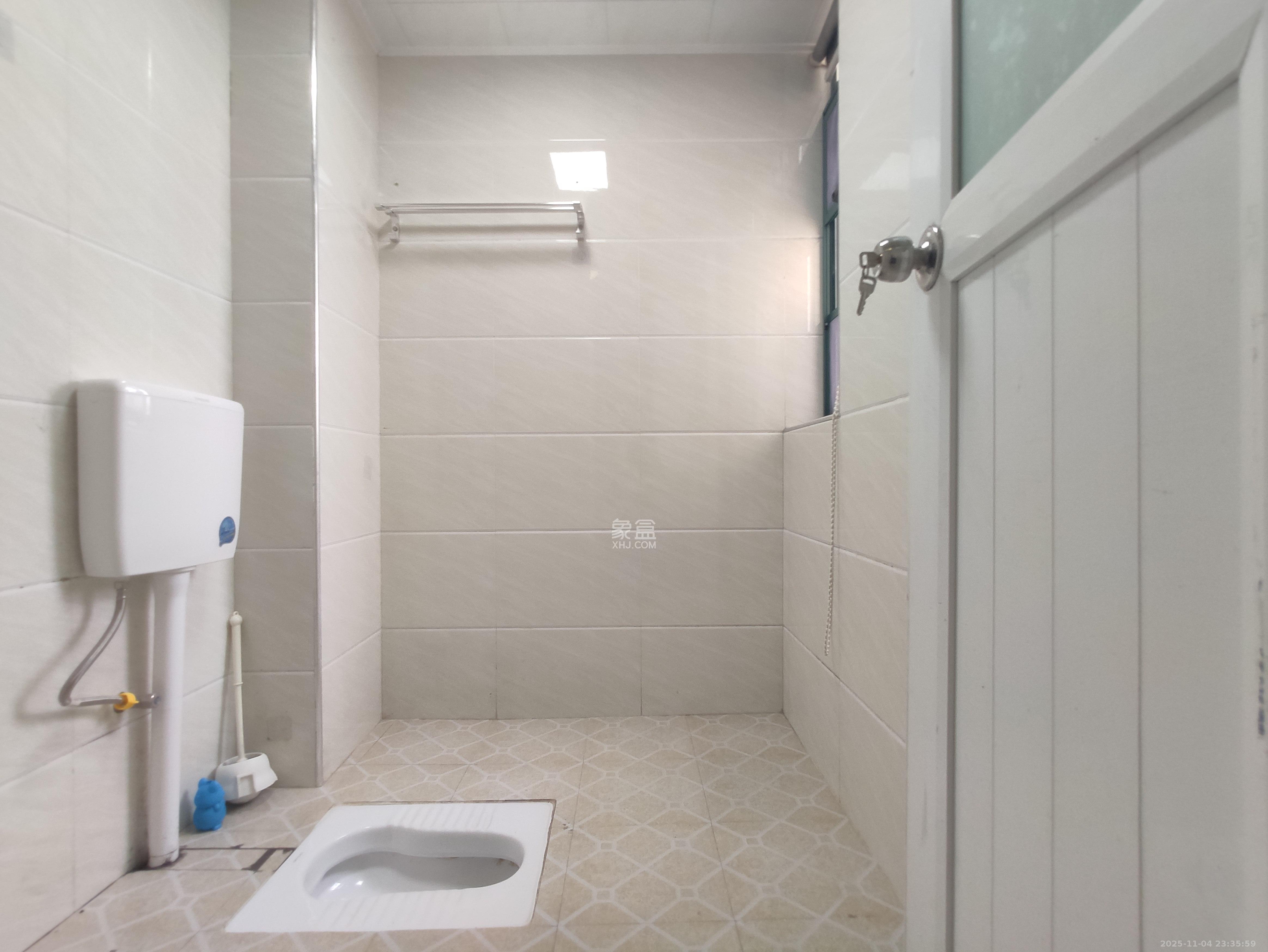 颐兴家园  2室2厅1卫    2000.0元/月室内图