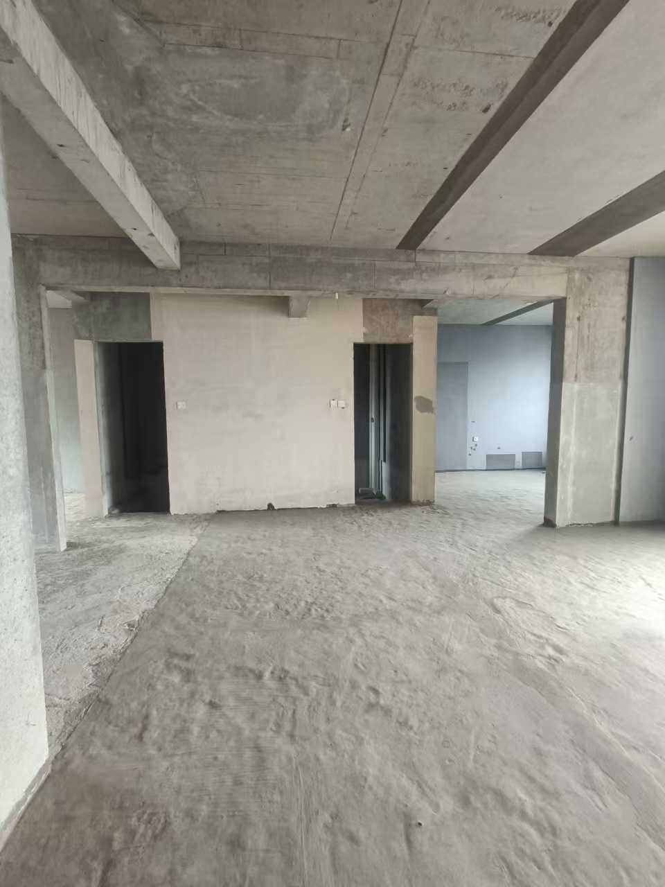 保利香槟国际  3室2厅2卫    66.8万室内图