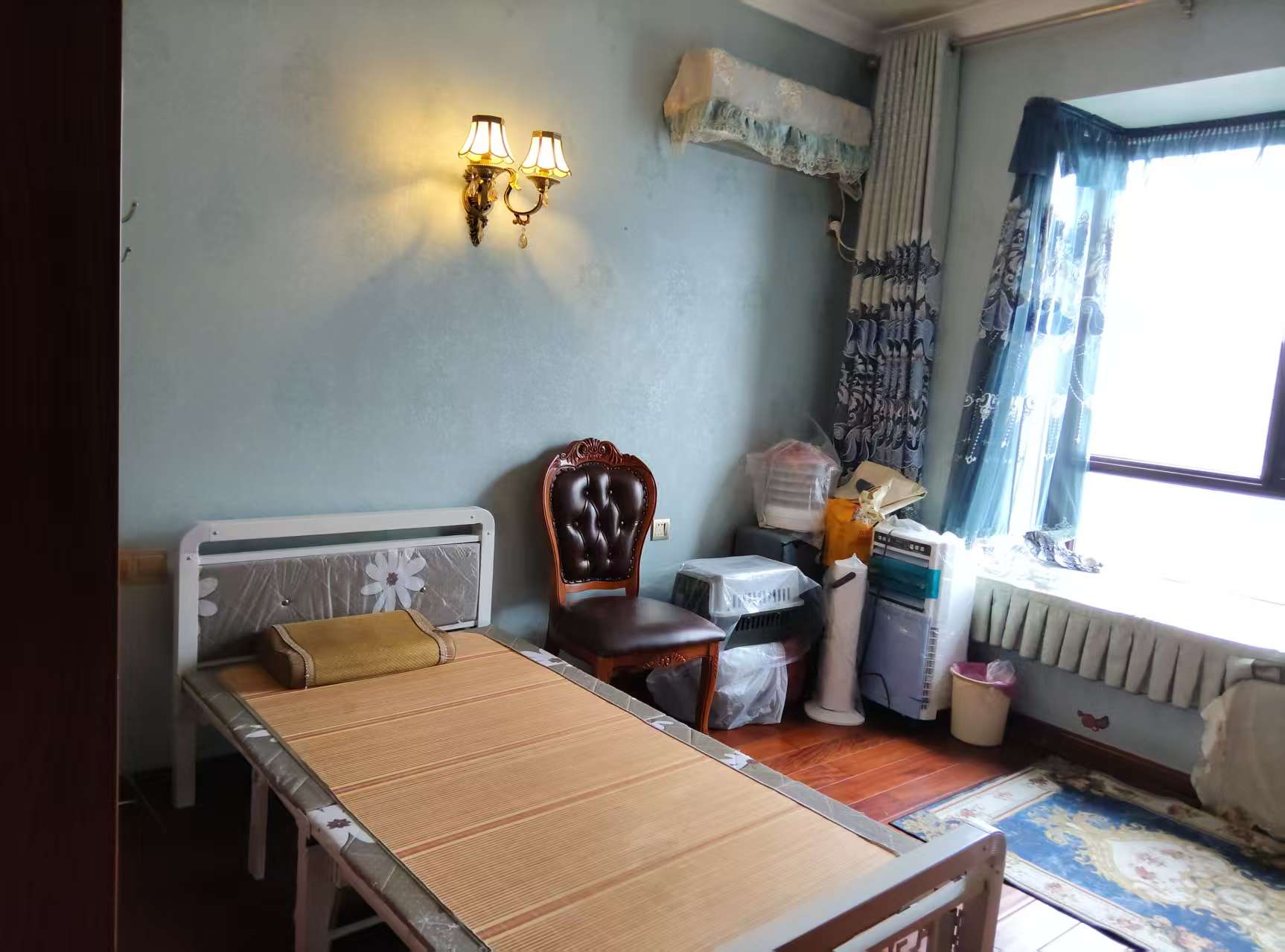 梓湖观邸  3室2厅2卫    1500.0元/月室内图