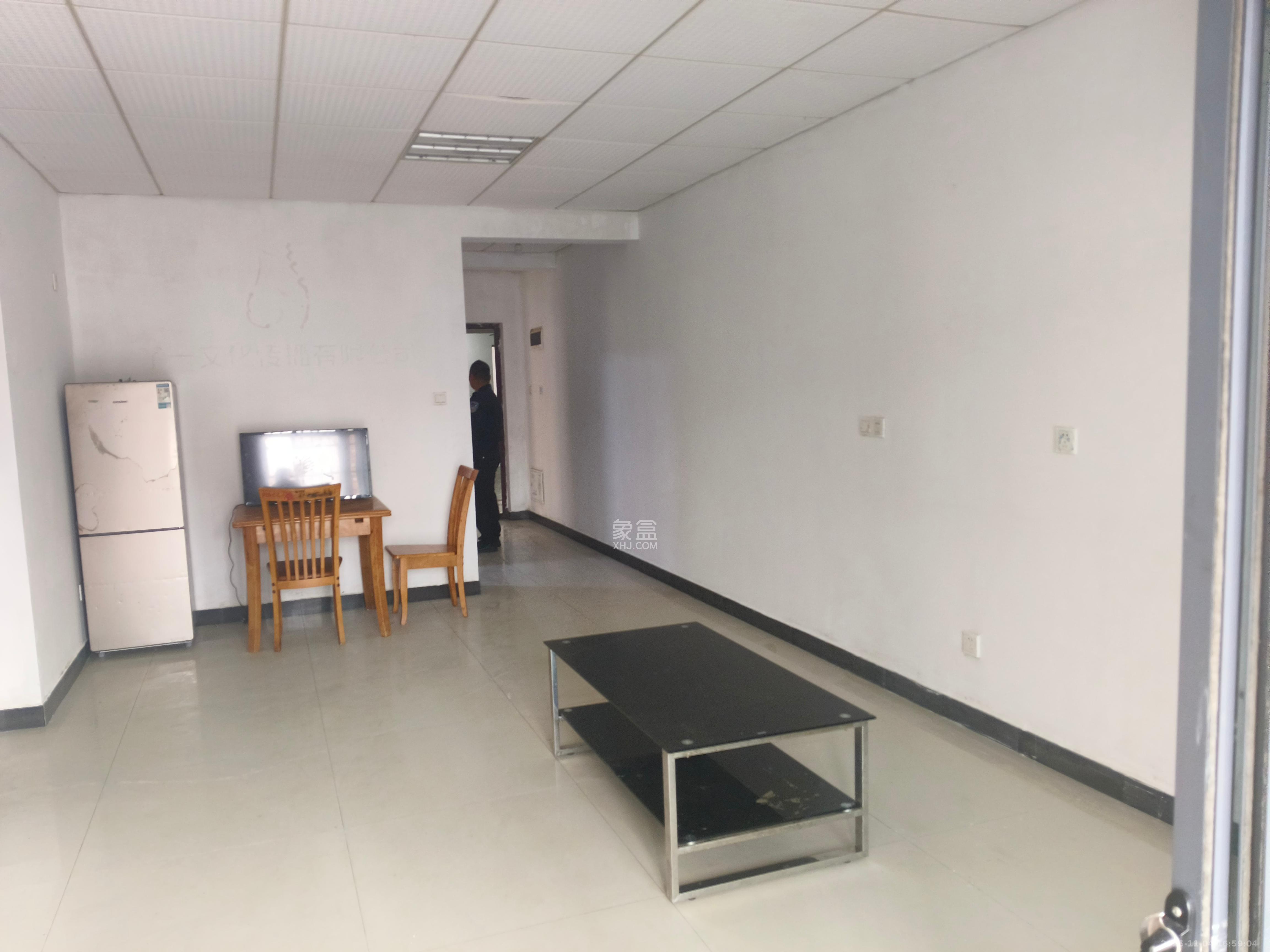 武广新都城(新都华府) 3室2厅1卫 1400.0元/月 武广新都城(新都华府) 3室2厅1卫 1400.0元/月室内图