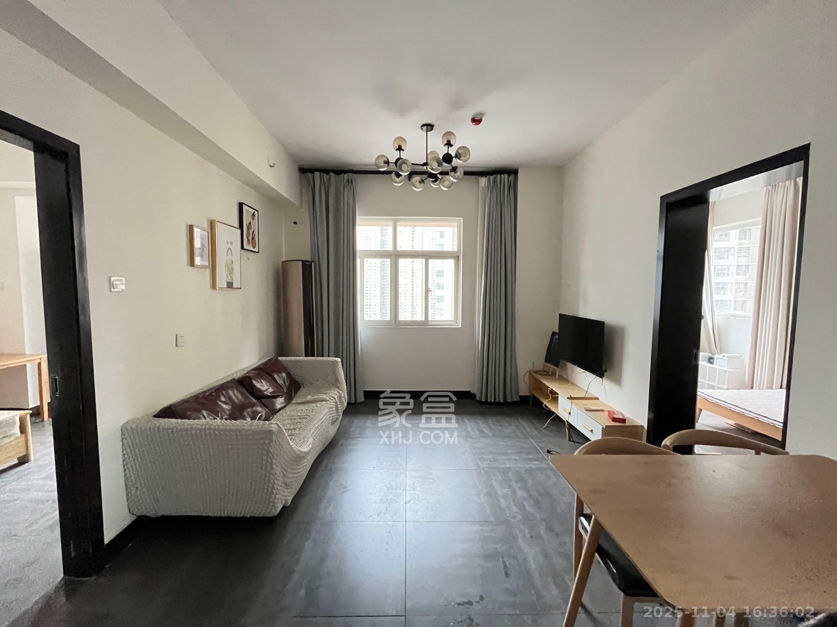 北辰三角洲E4区  1室1厅1卫    2600.0元/月室内图