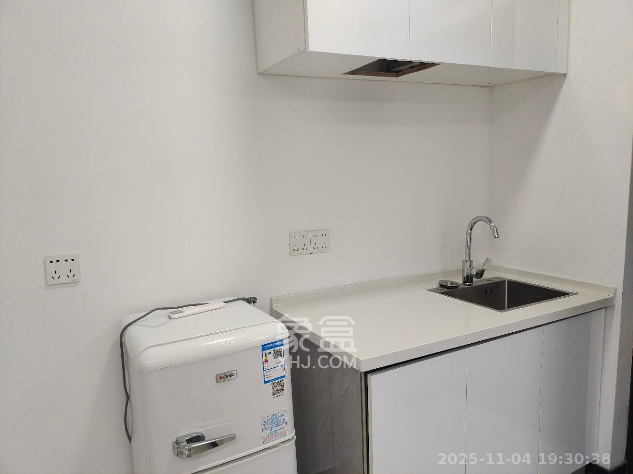 宇成开福广场 1室1厅1卫 1800.0元/月 宇成开福广场 1室1厅1卫 1800.0元/月室内图