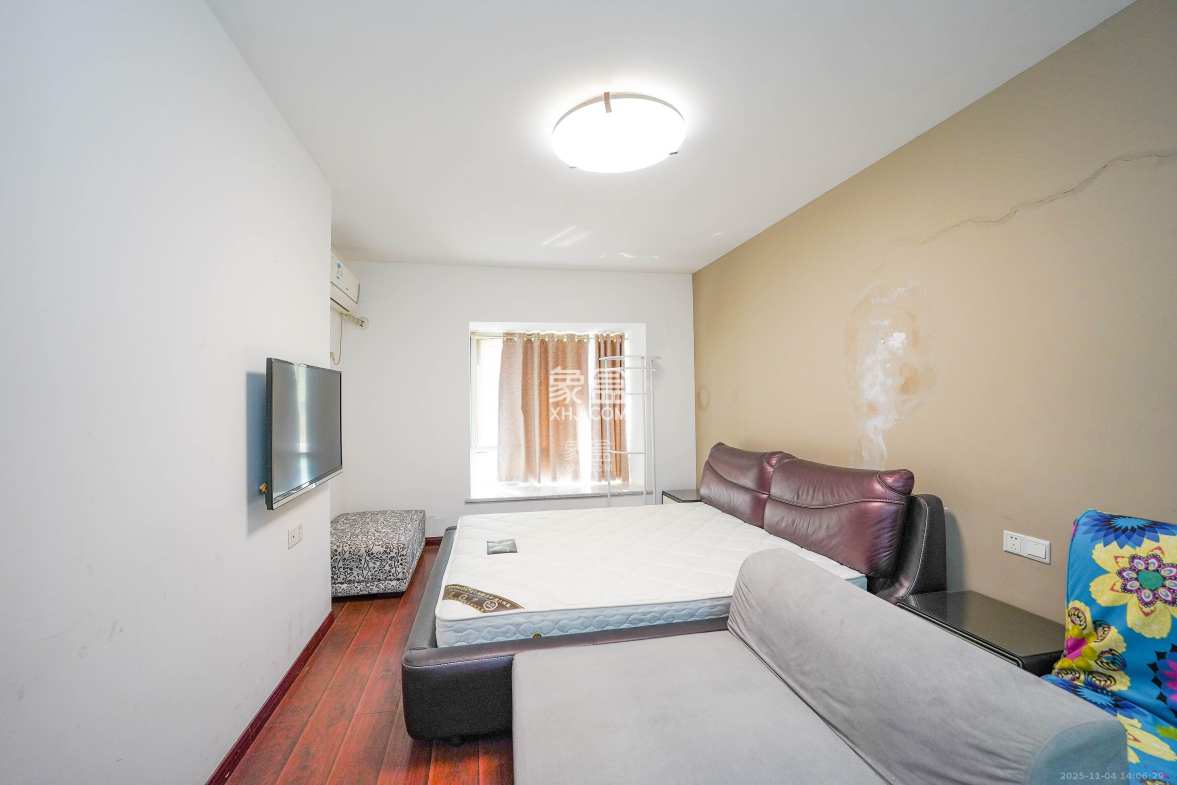 嘉华城(一期) 3室2厅2卫 2500.0元/月 嘉华城(一期) 3室2厅2卫 2500.0元/月室内图