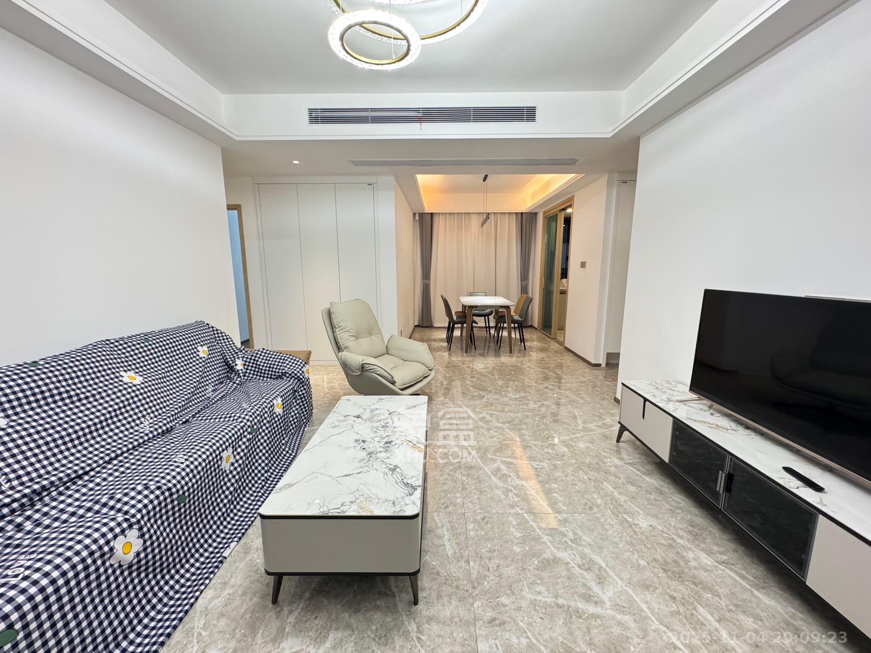 复地滨江金融中心  4室1厅2卫    4500.0元/月室内图