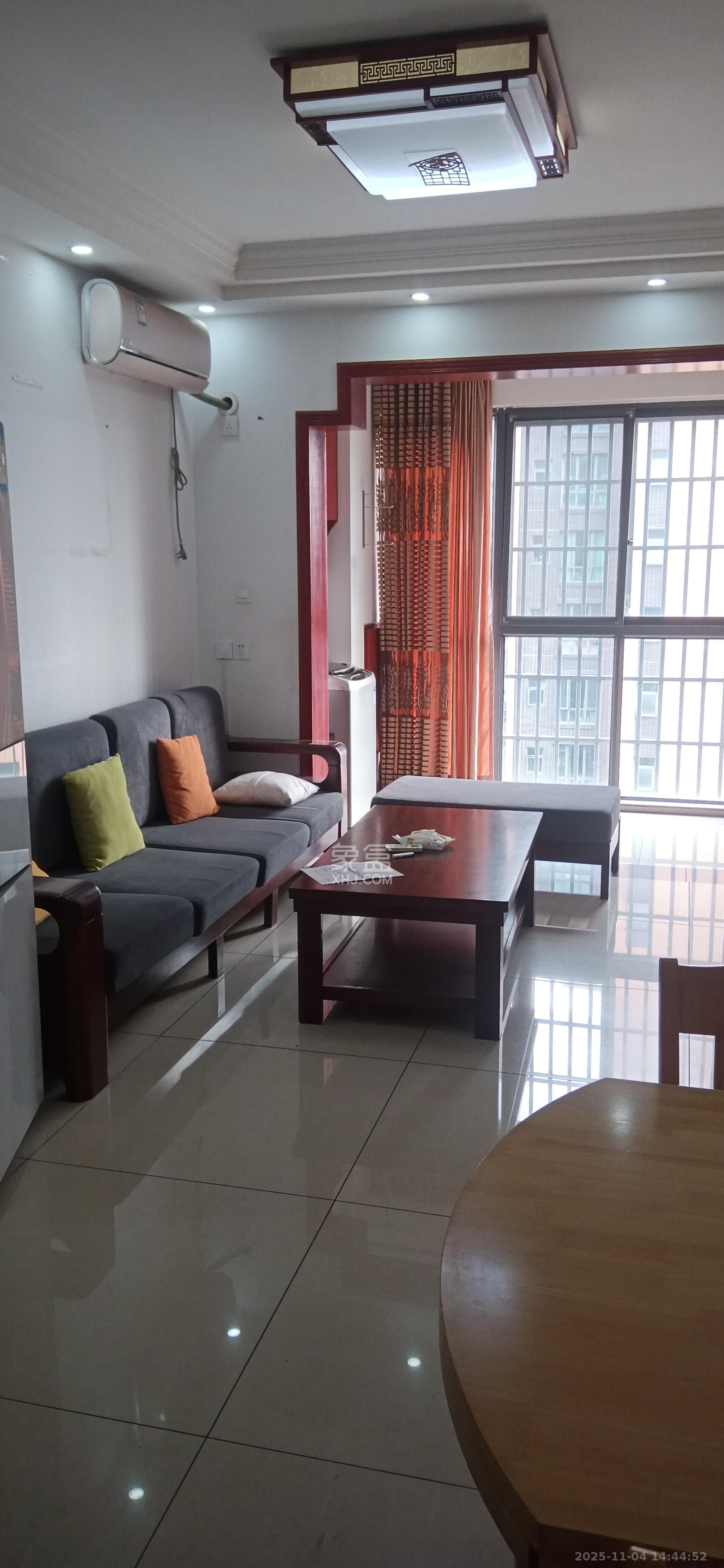 海伦春天  2室2厅1卫    1800.0元/月室内图