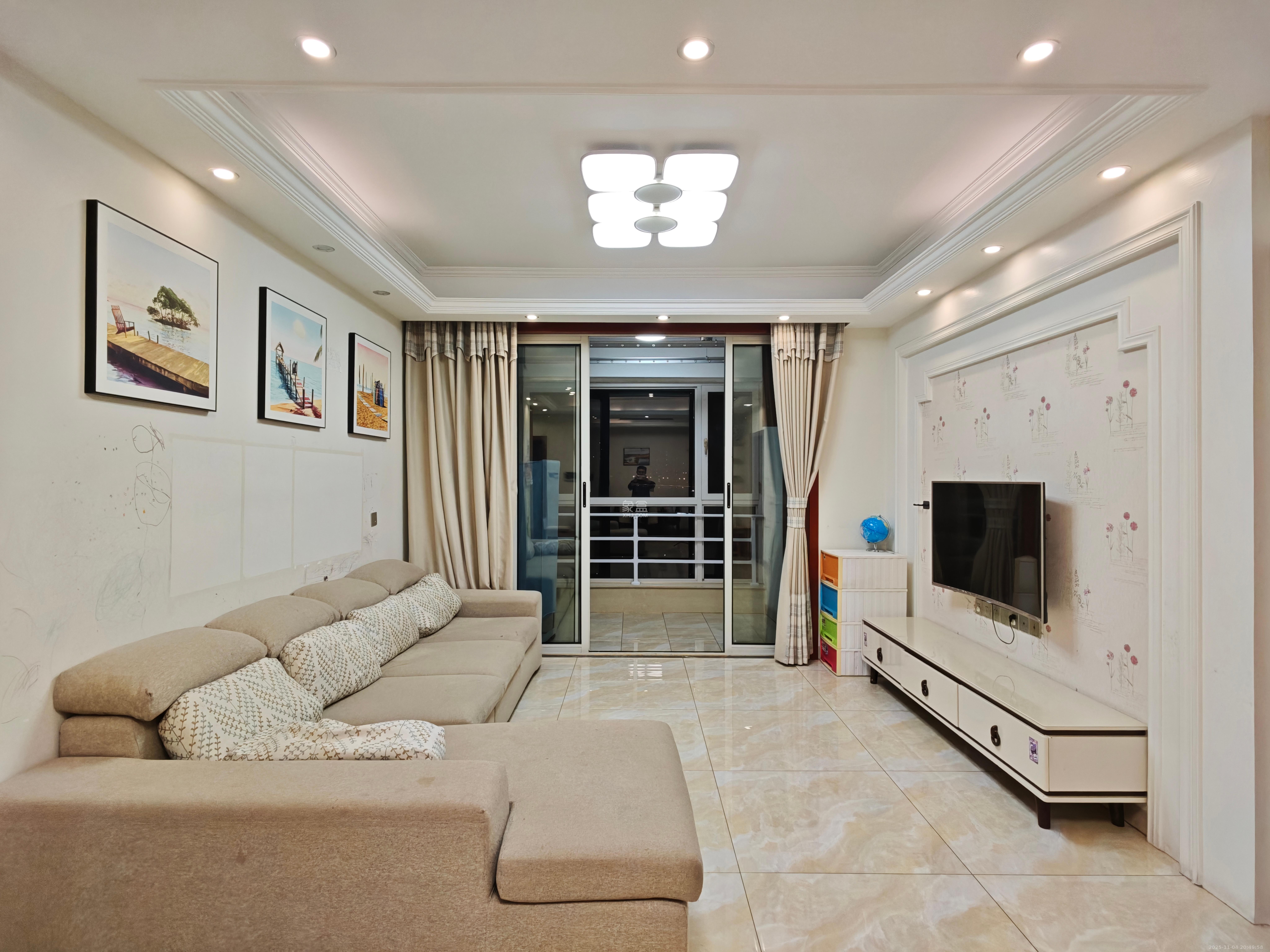 五矿万境水岸二期（五矿万境水岸和苑）  3室2厅2卫    3300.0元/月室内图