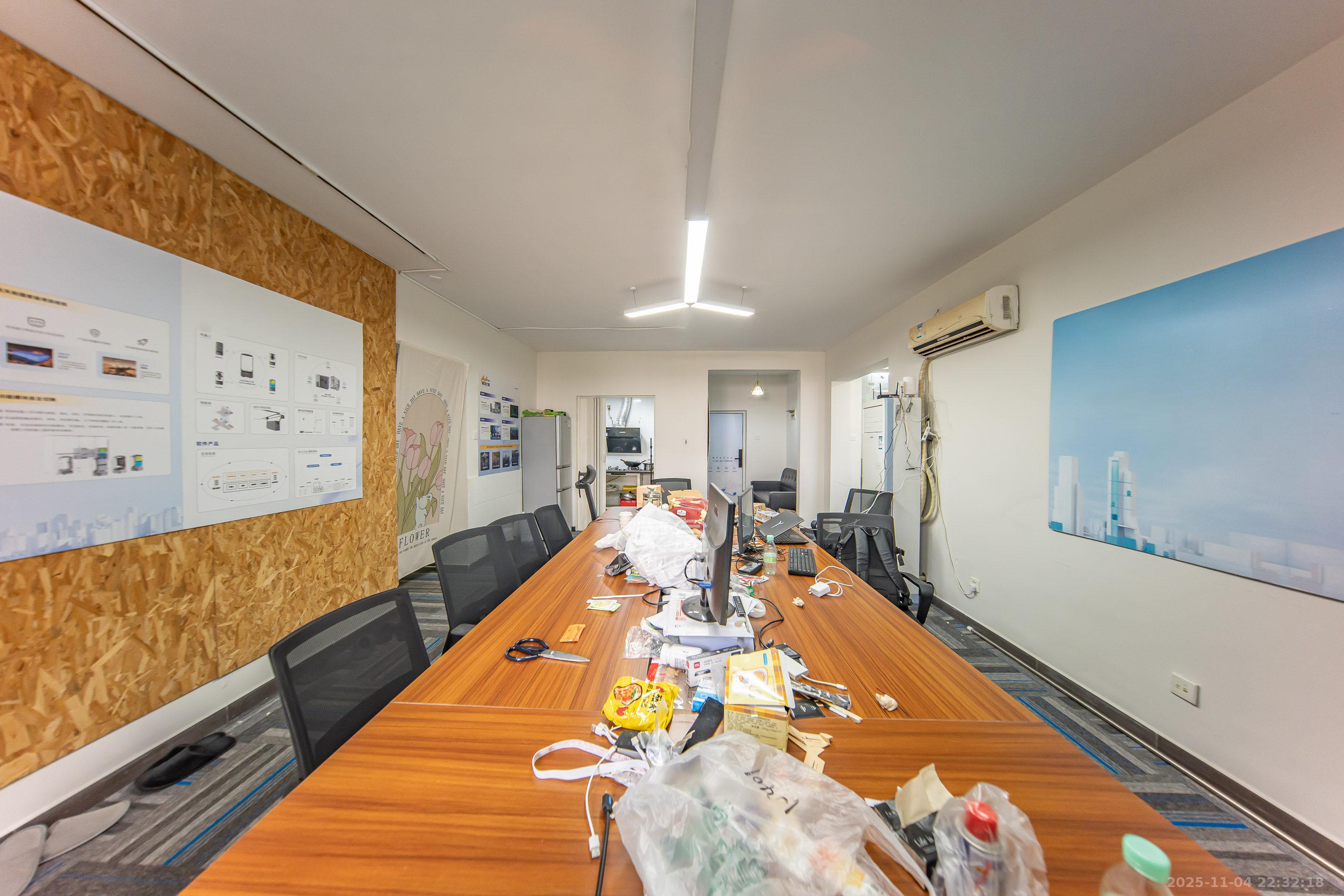 阳光100一期、四五期  4室2厅2卫    105.0万