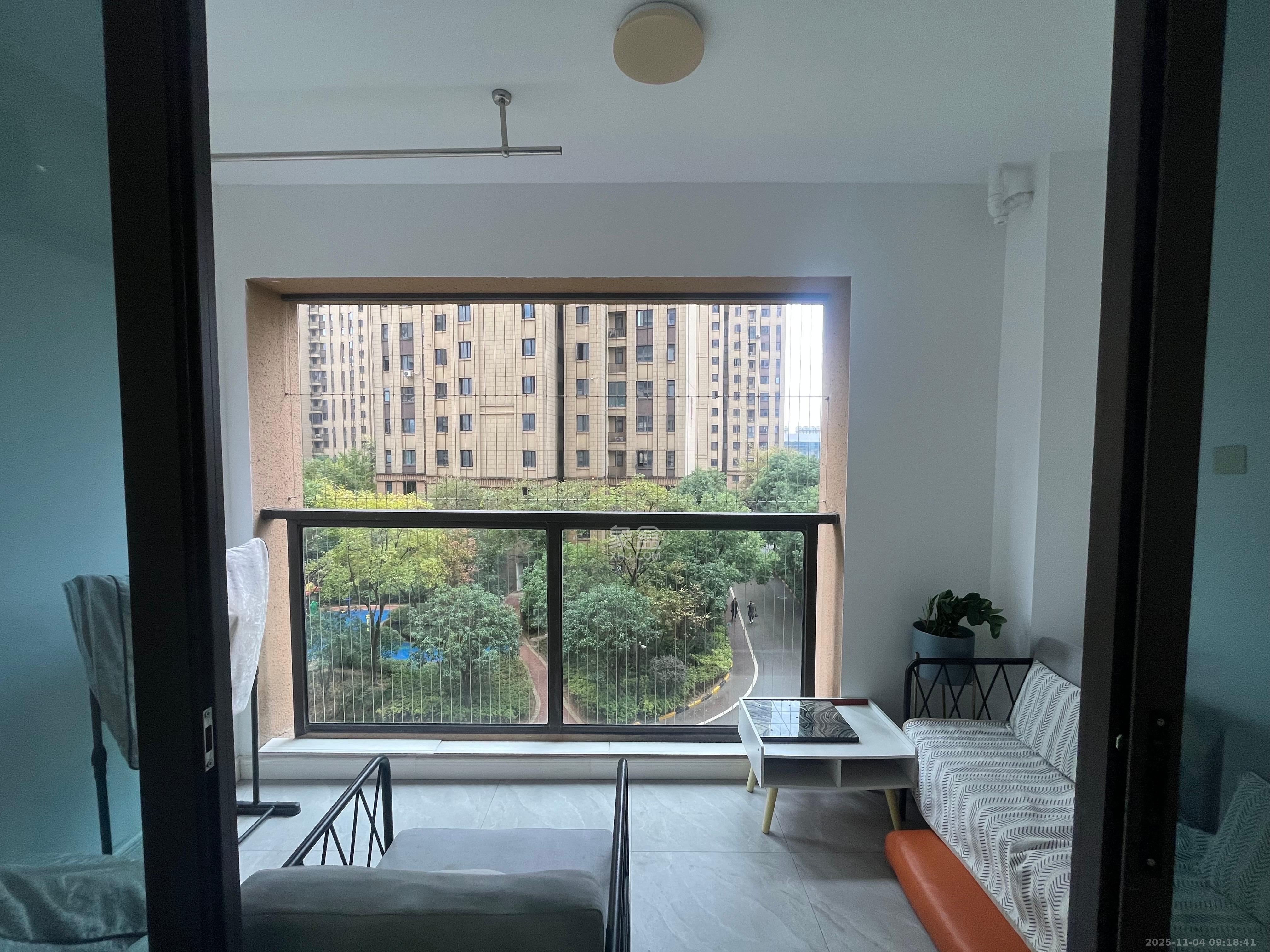 奥克斯缔壹城 4室2厅2卫 3600.0元/月 奥克斯缔壹城 4室2厅2卫 3600.0元/月室内图