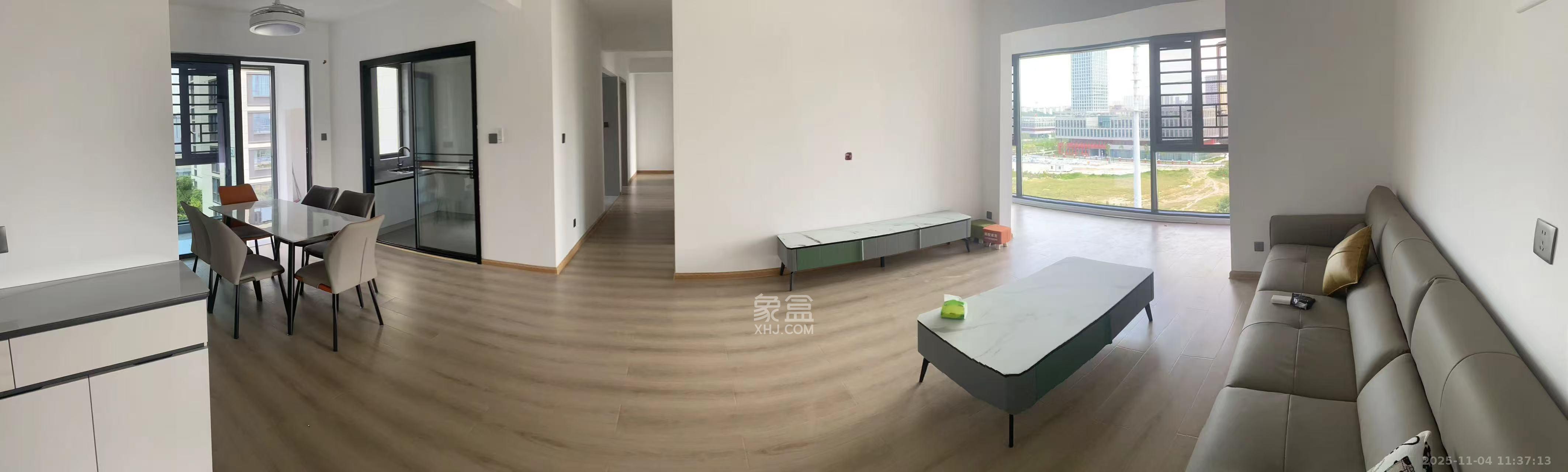 中交中央公园D5区  4室2厅1卫    4200.0元/月室内图