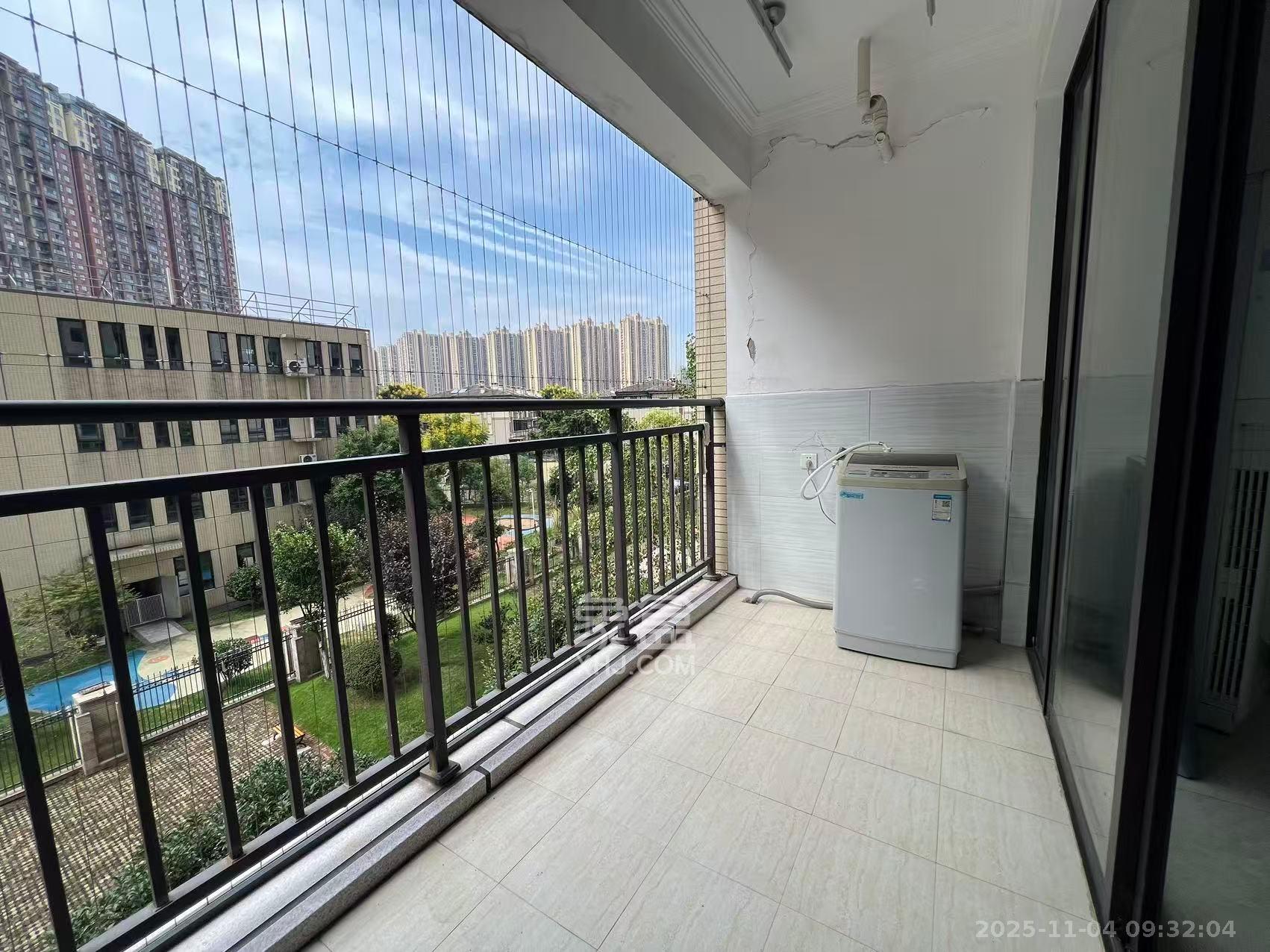 乾源国际 2室2厅1卫 1700.0元/月 乾源国际 2室2厅1卫 1700.0元/月室内图