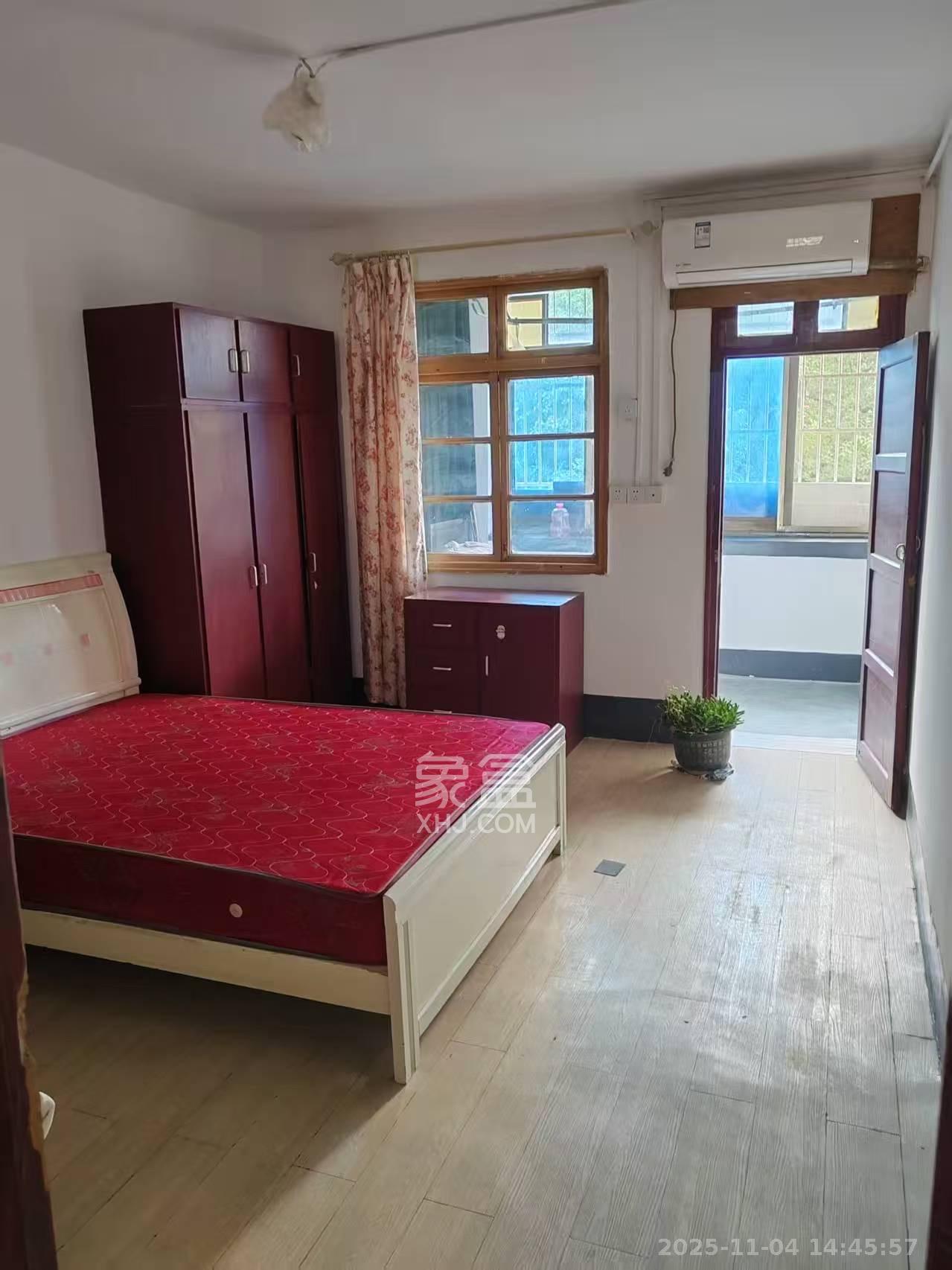 北桥新村  1室1厅1卫    1400.0元/月室内图